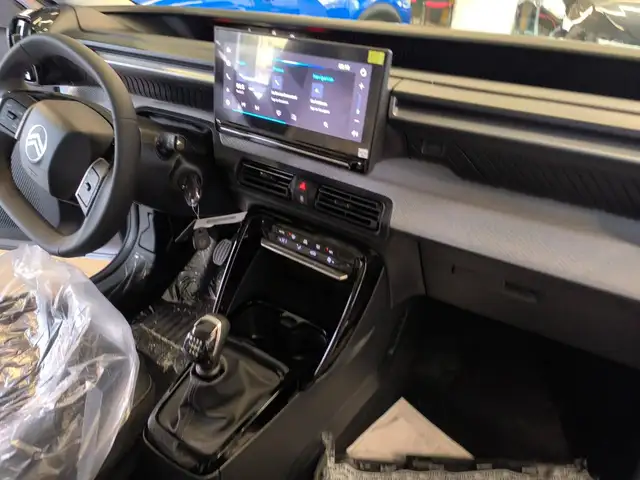 Citroen C3 view 12