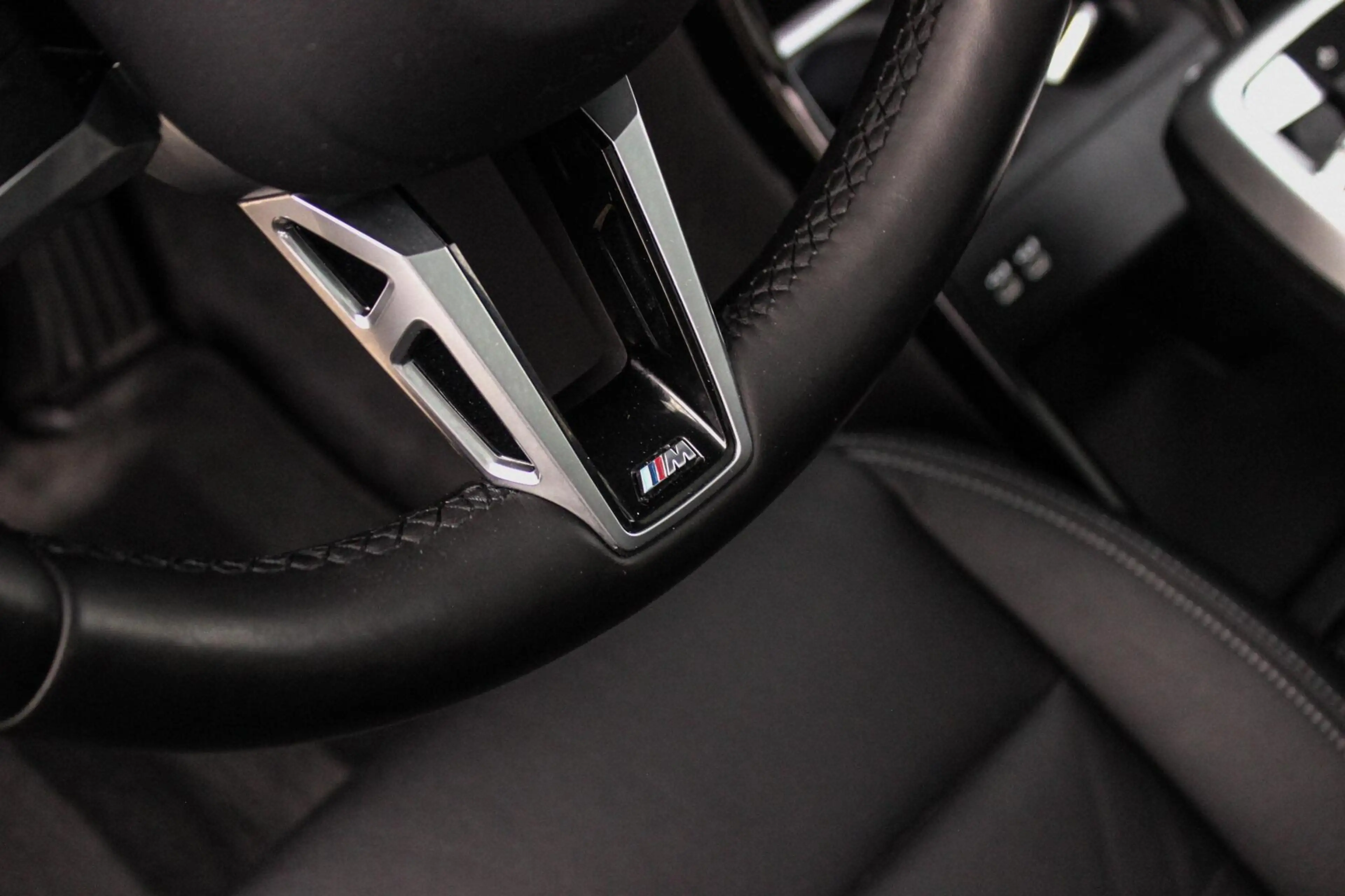 BMW 230 2-serie Active Tourer 230e xDrive Luxury Line | 1e — photo 24