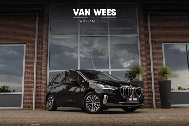 BMW 230 2-serie Active Tourer 230e xDrive Luxury Line | 1e