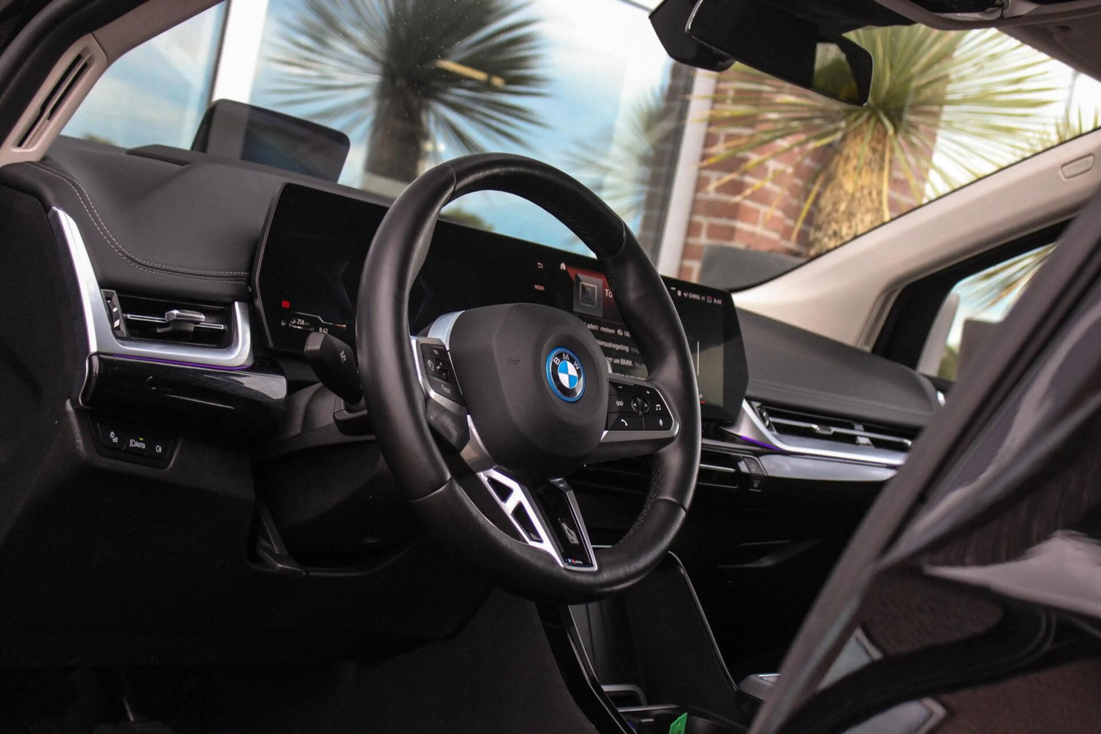 BMW 230 2-serie Active Tourer 230e xDrive Luxury Line | 1e — photo 42