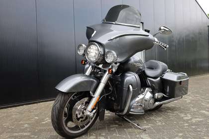 Harley-Davidson Street Glide 96 FLHX