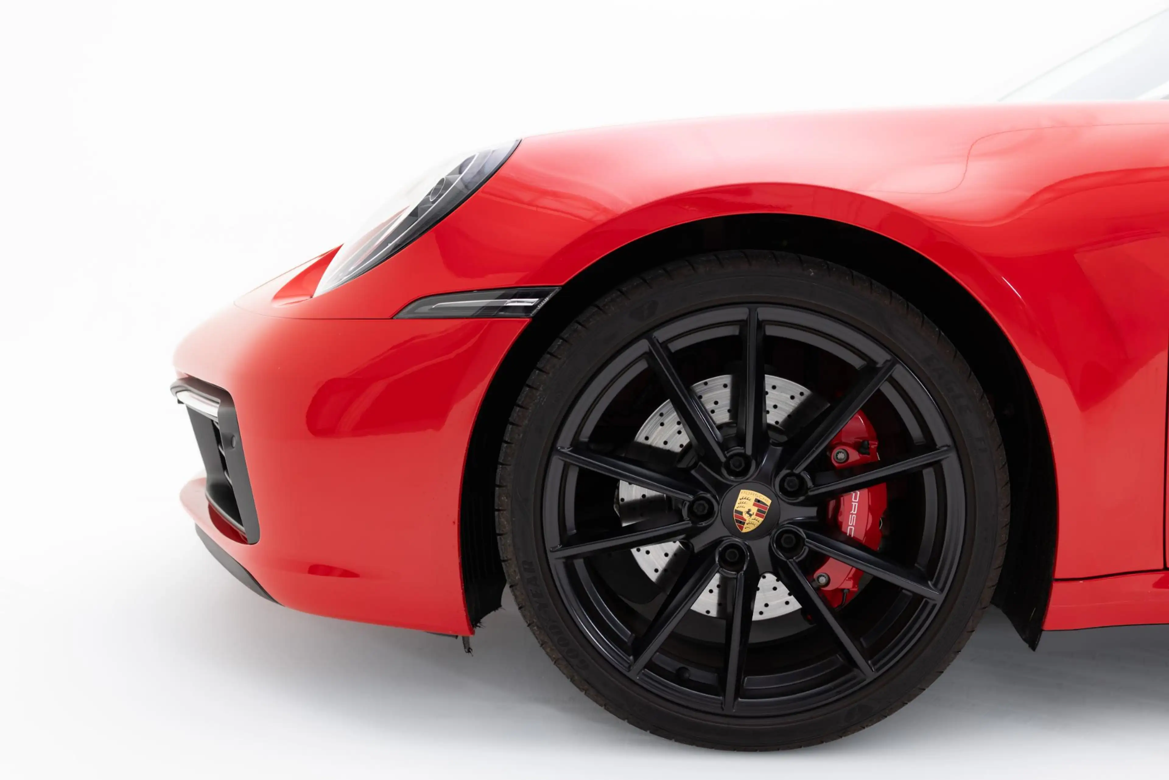 Porsche 992 Cabrio 3.0 Carrera S — photo 13
