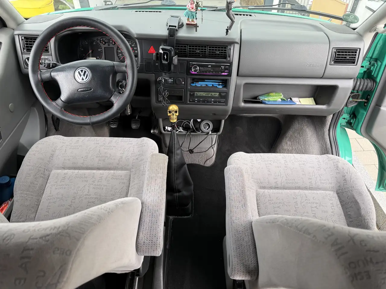 Volkswagen T4 Caravelle TDI 7DC2Y2, foto 11