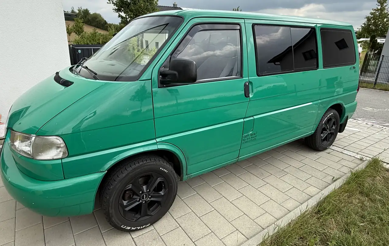Volkswagen T4 Caravelle TDI 7DC2Y2, foto 3
