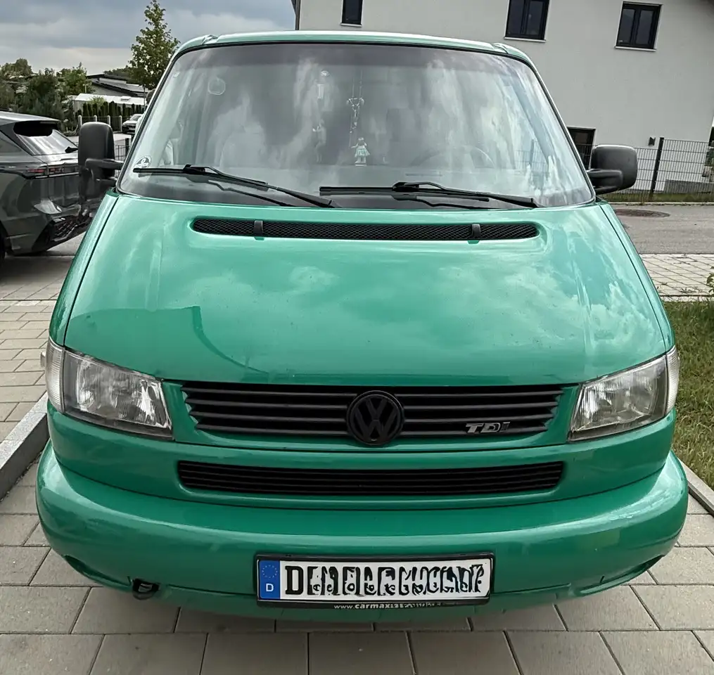 Volkswagen T4 Caravelle TDI 7DC2Y2, foto 2