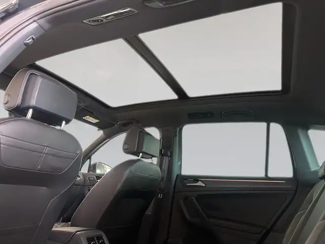 Volkswagen Tiguan view 21