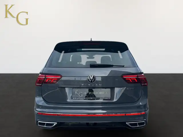 Volkswagen Tiguan view 6