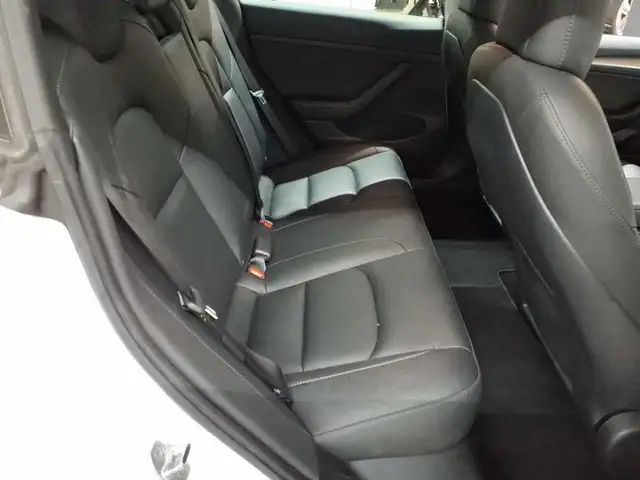 Tesla Model 3 view 14