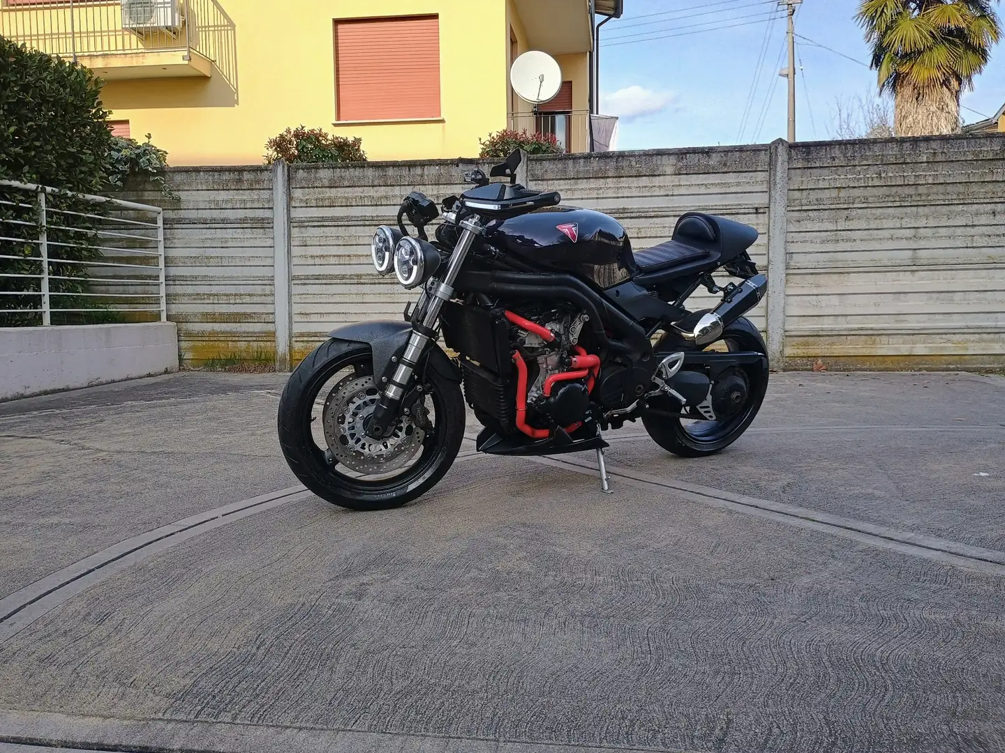 Triumph Daytona 955i Noir - 1