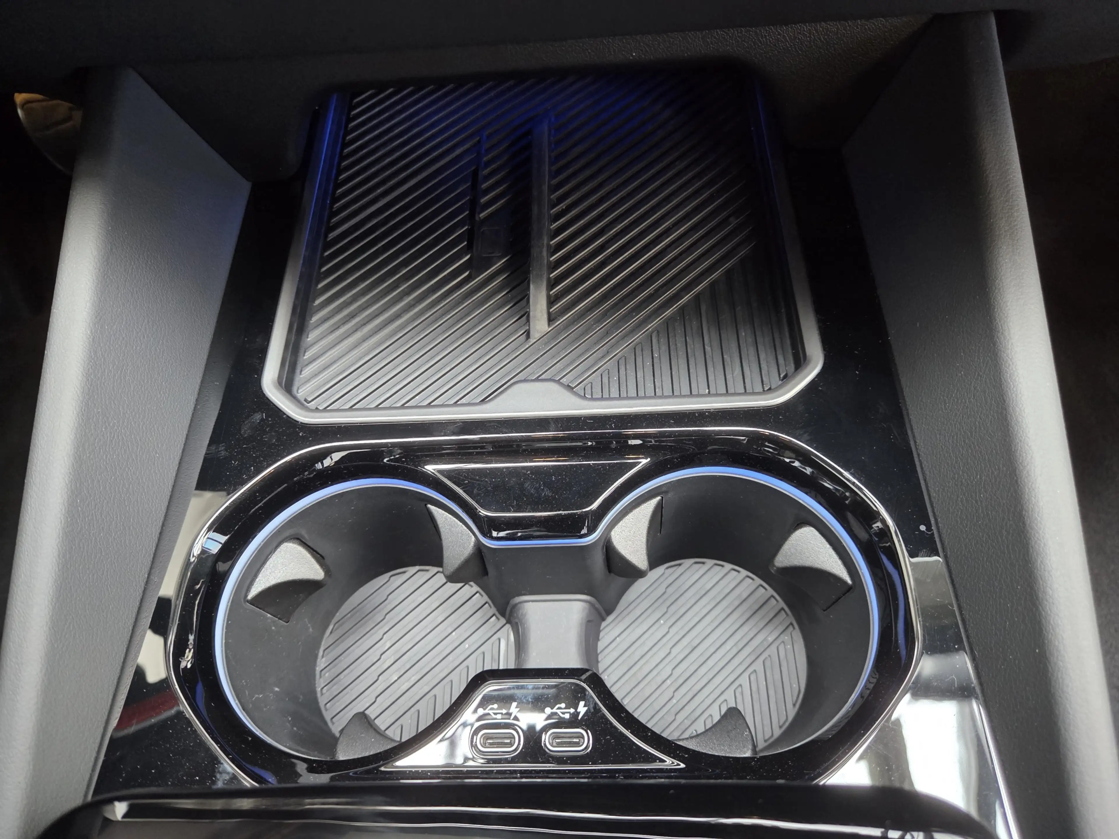 BMW M5 To. AHK Sitzlüftung B&W ACC 360° Driver — photo 30