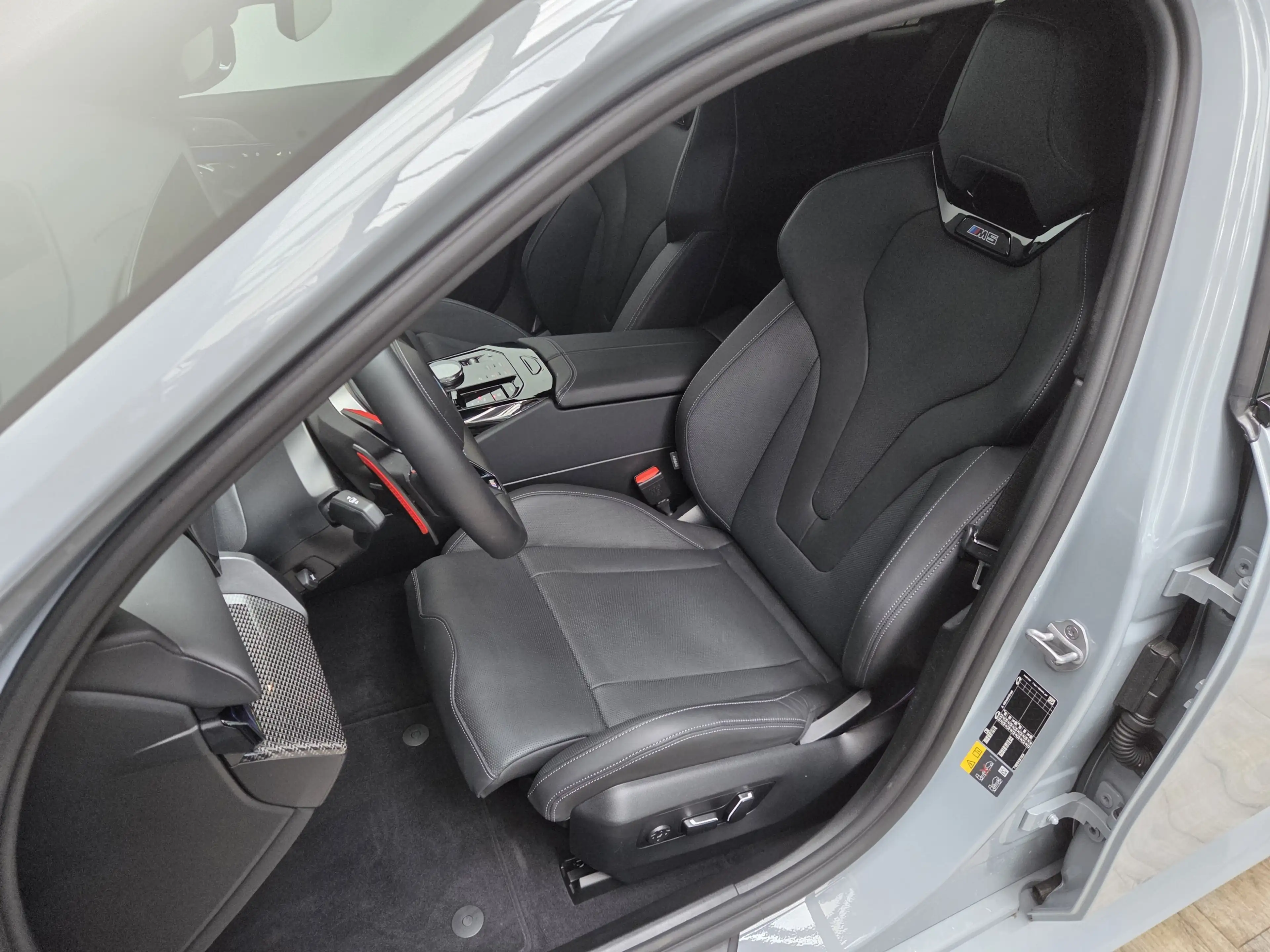 BMW M5 To. AHK Sitzlüftung B&W ACC 360° Driver — photo 35
