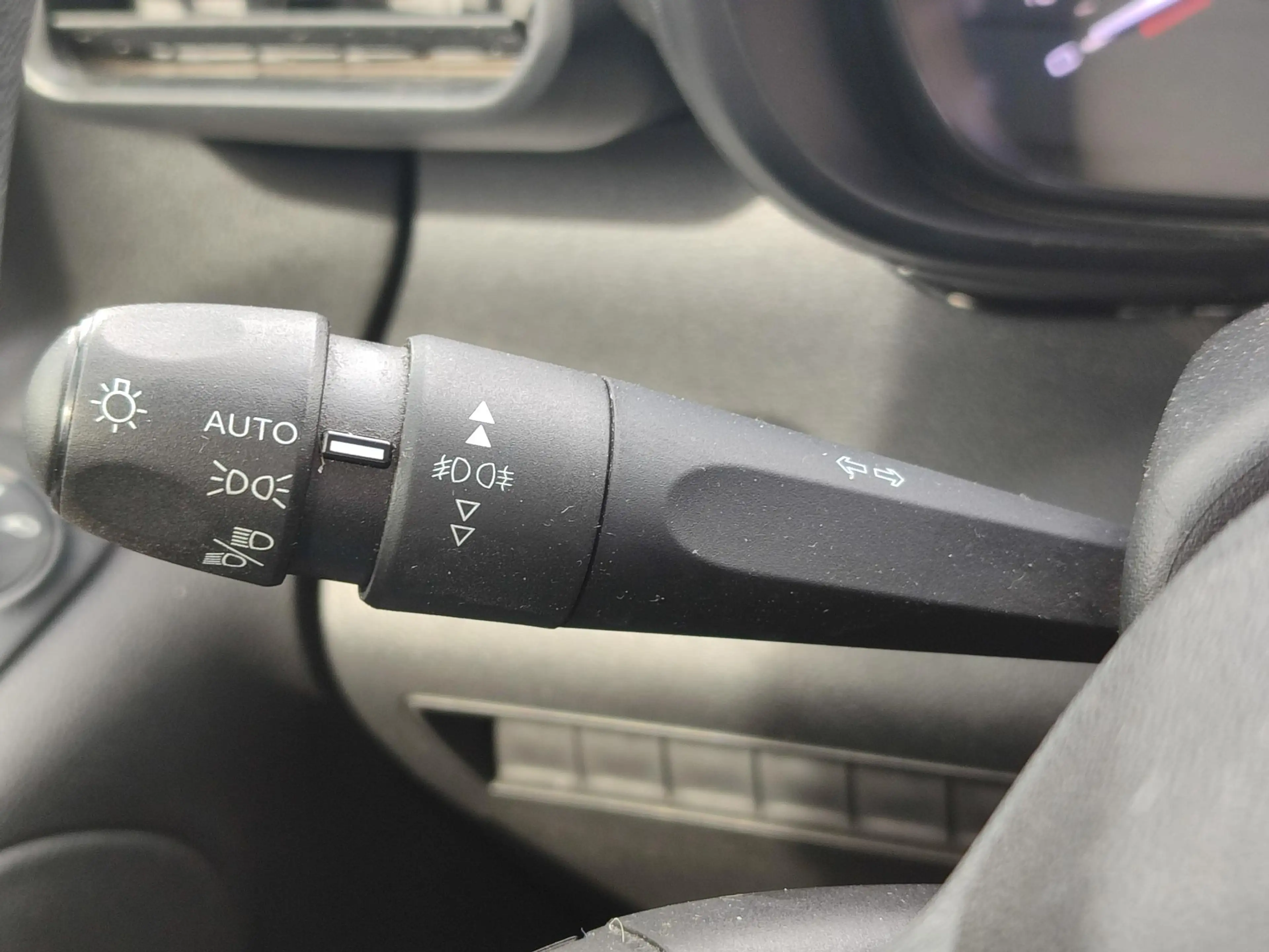 Toyota Proace City 1.5 D-4D COOL L2 3-PERS AIRCO CRUISE BETIMMERD P-S — photo 14