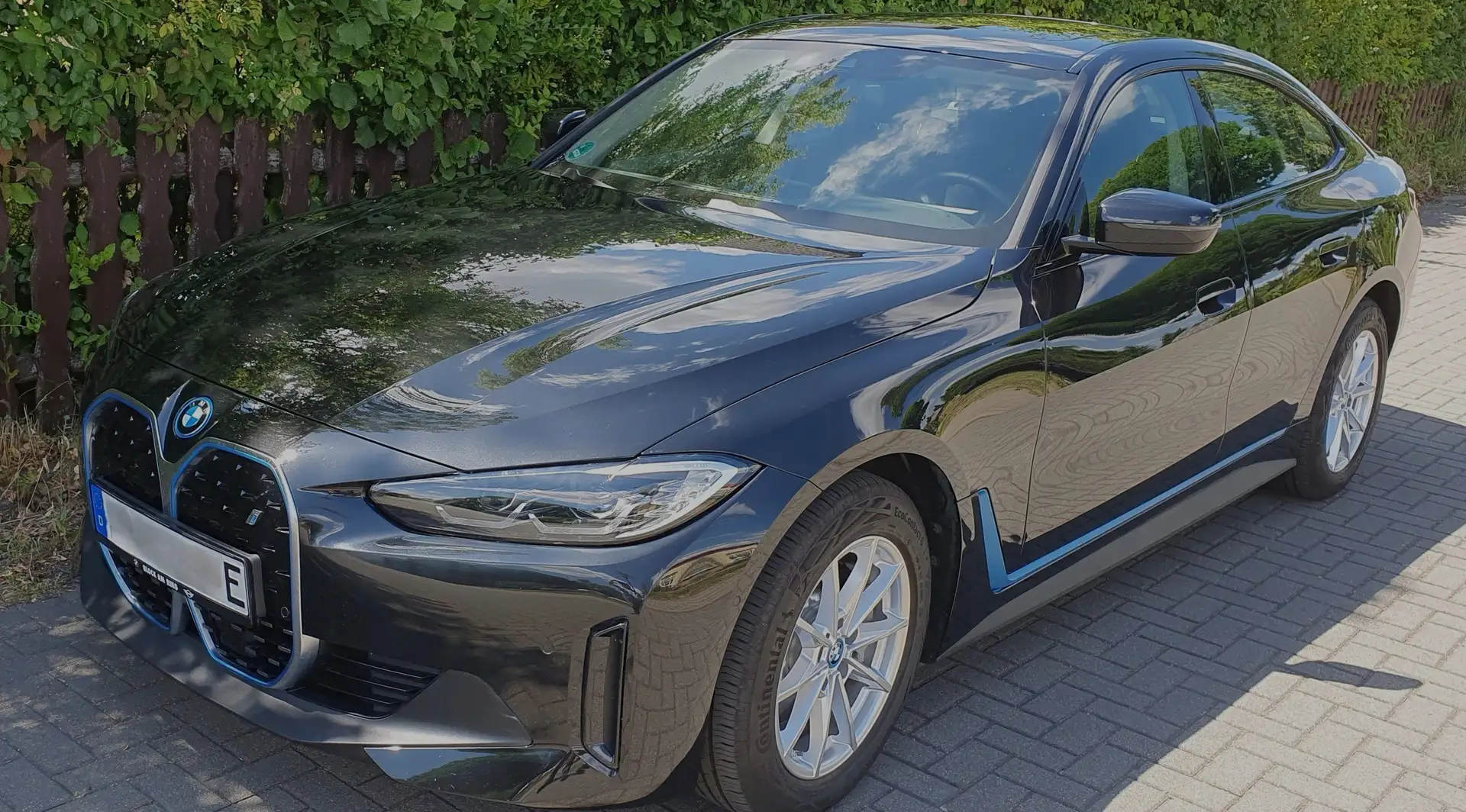 BMW i4 eDrive35 Leder Glasdach RFK PDC SHZ DAB Czarny - 1