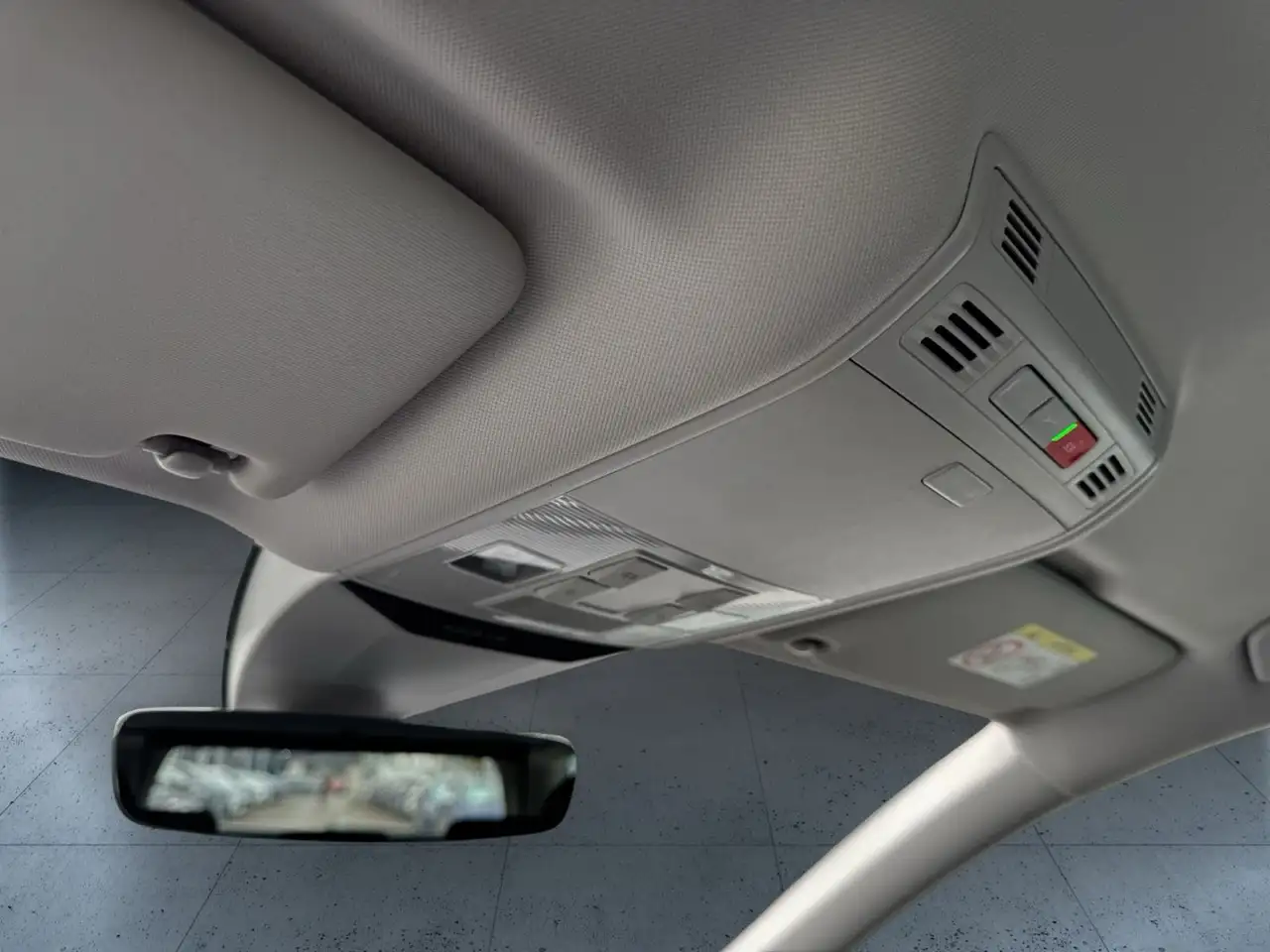 Volkswagen Passat Business 2.0 TDI DSG Nav/Kam/ACC/, миниатюра 30