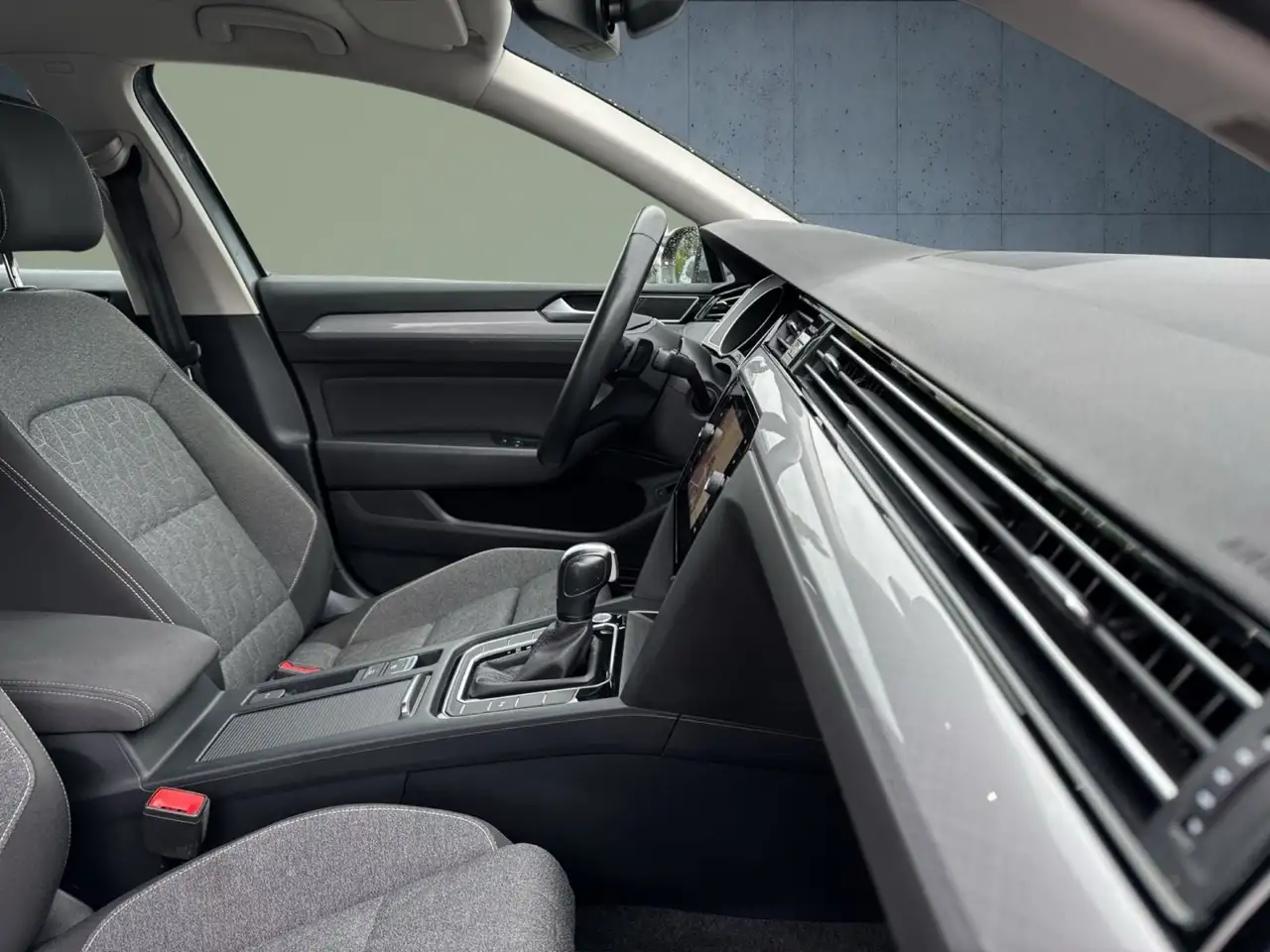 Volkswagen Passat Business 2.0 TDI DSG Nav/Kam/ACC/, миниатюра 22