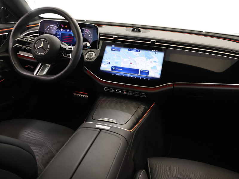 Mercedes-Benz E 300 300e Sport Edition | Panoramadak | Premium Plus | — photo 9