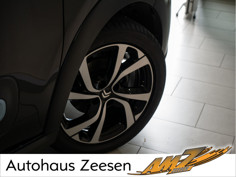 Citroen C3 1.2 Elle KLIMA LED SHZ NAVI KAMERA PDC — photo 5