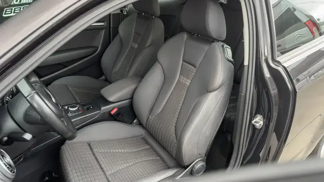 Audi A3 view 9