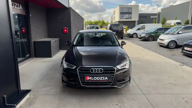 Audi A3 main image