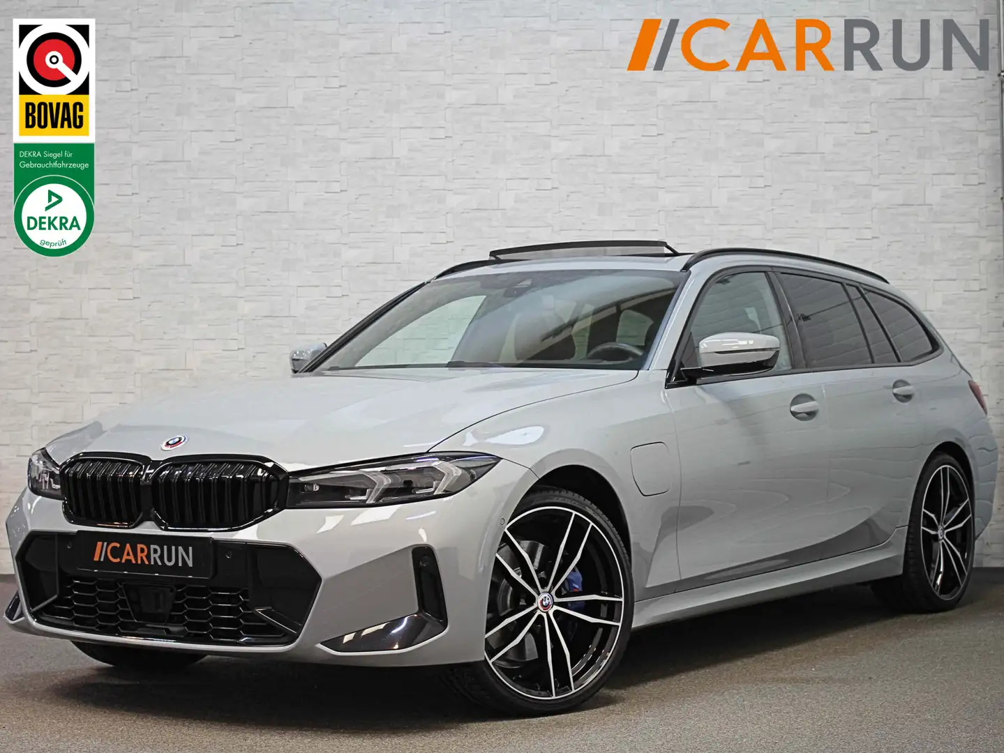 BMW 330 3-serie Touring 330e 292pk M-Sport-Pro | Carbon | Grigio - 1