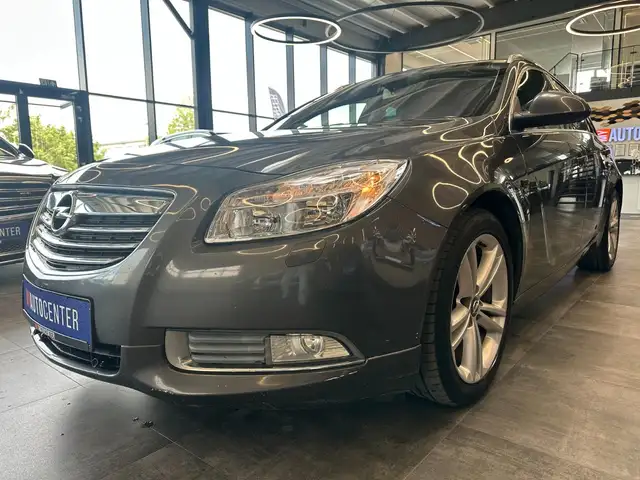 Opel Insignia view 4