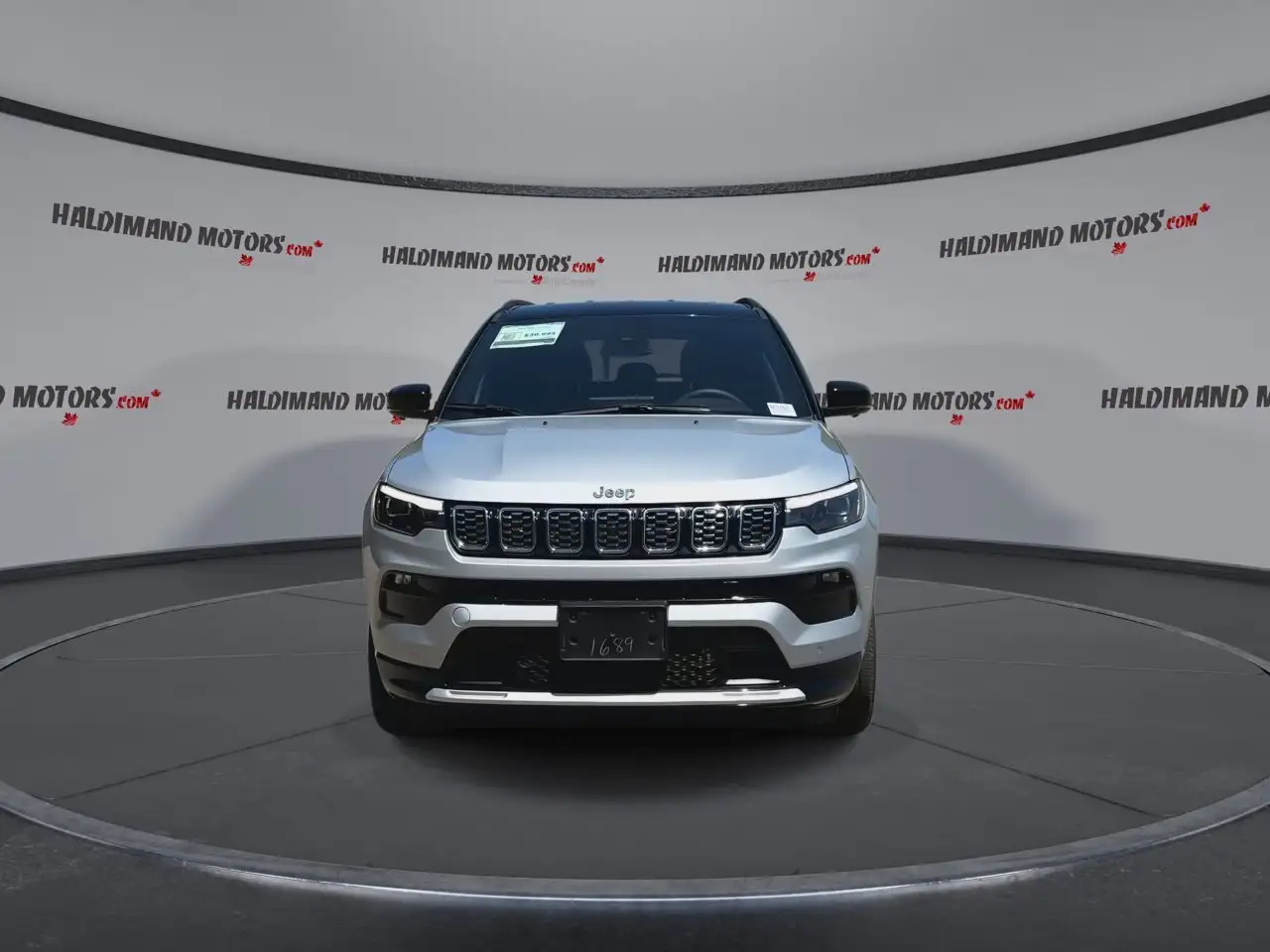 Jeep Compass photo Jeep Compass