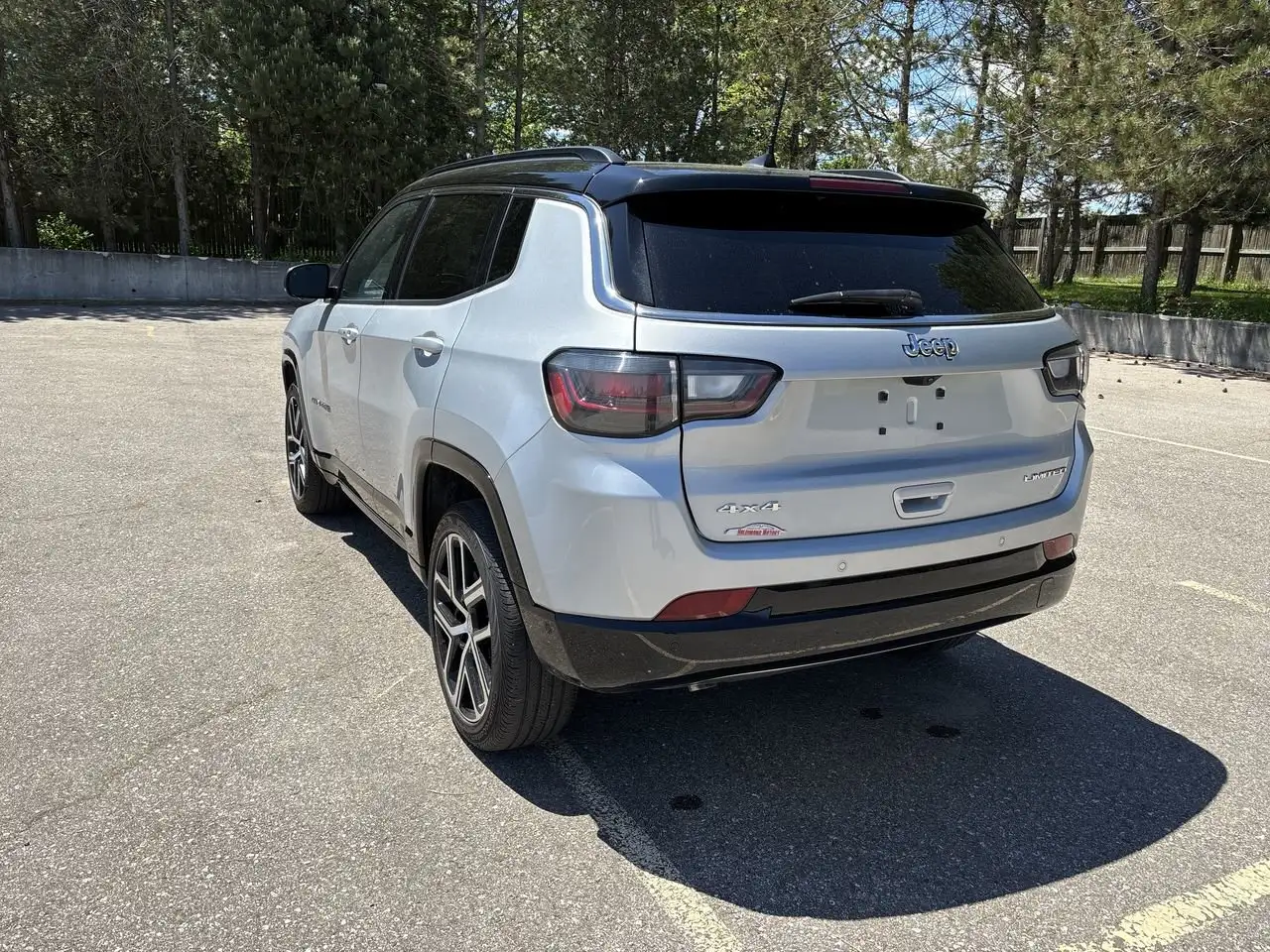 Jeep Compass photo Jeep Compass