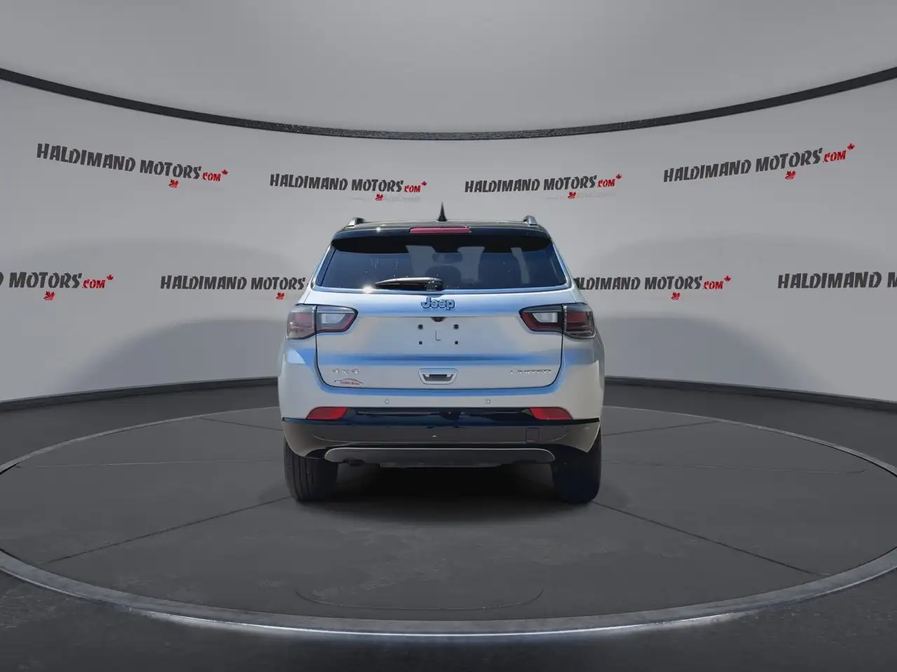 Jeep Compass photo Jeep Compass