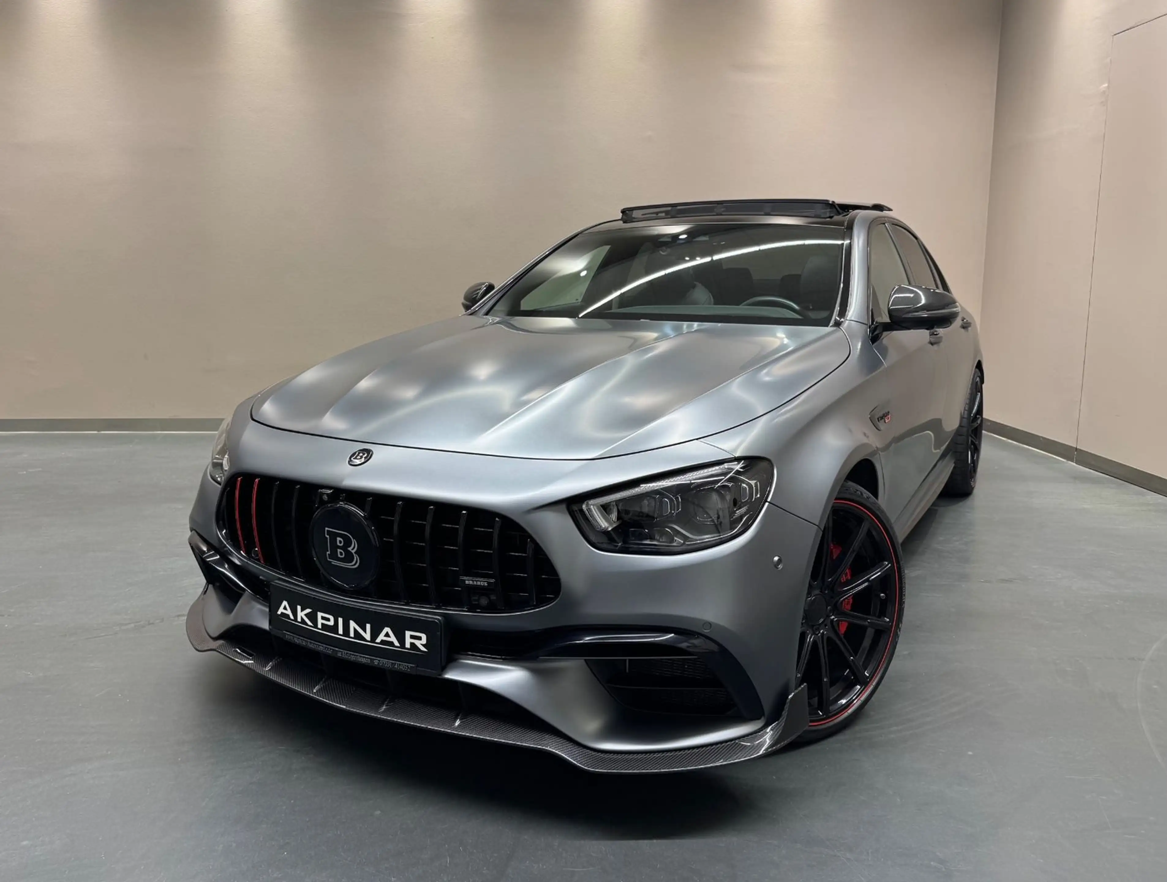 Mercedes-Benz E 63 AMG E63 S AMG 4M+**BRABUS B700**MAGNO**BURM 3D**