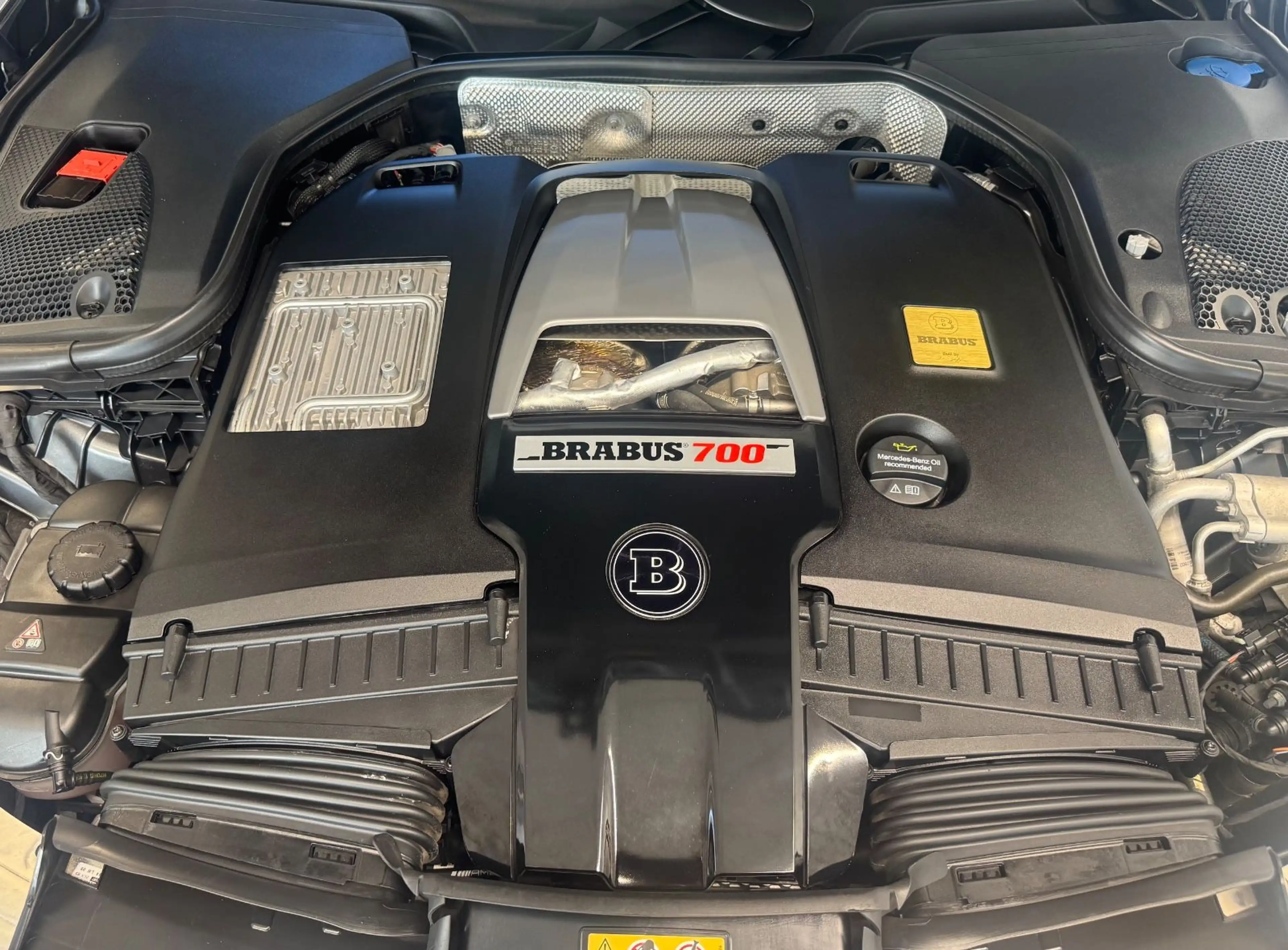 Mercedes-Benz E 63 AMG E63 S AMG 4M+**BRABUS B700**MAGNO**BURM 3D** — photo 9