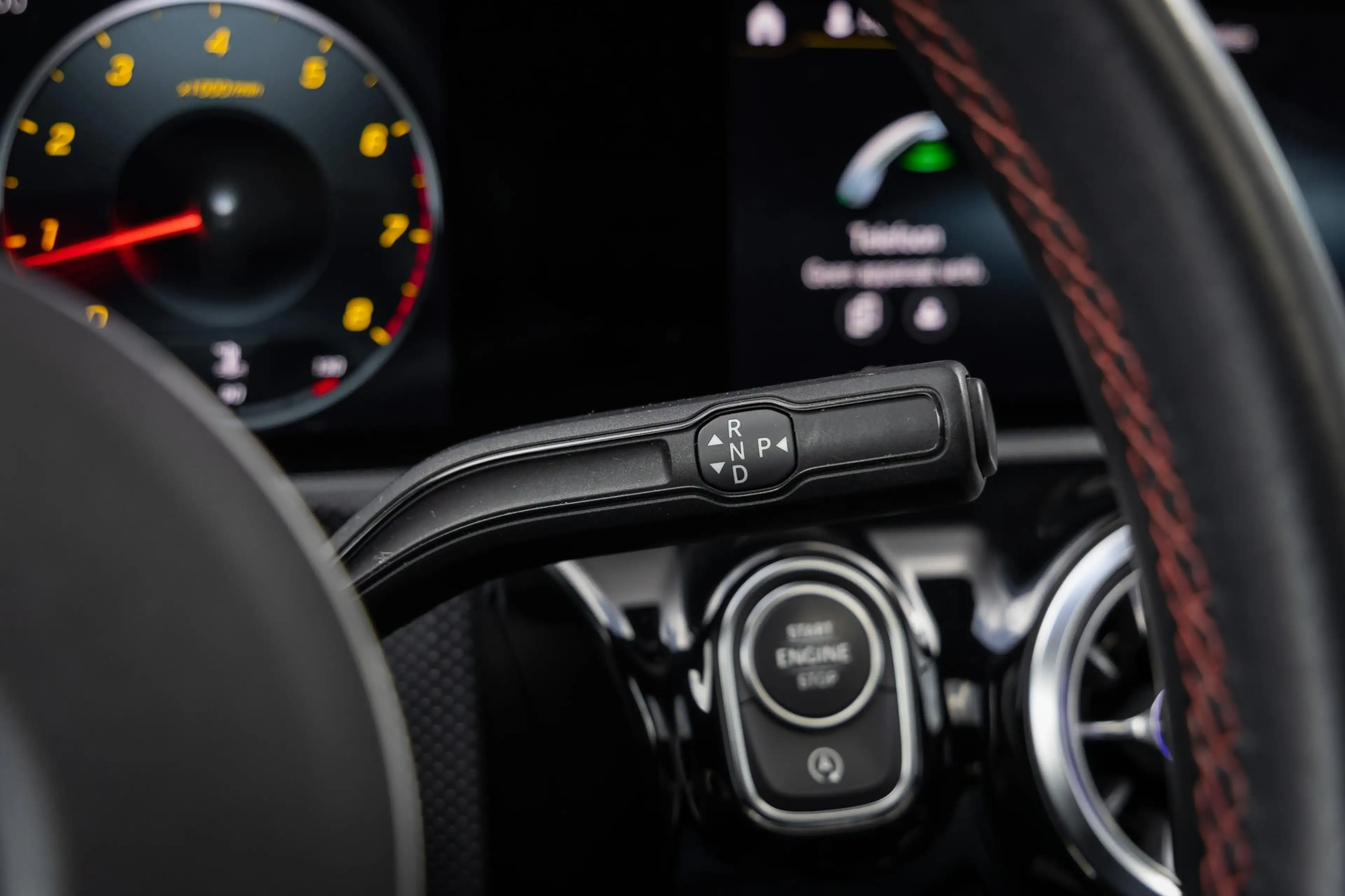 Mercedes-Benz CLA 180 Shooting Brake Business Solution AMG | Panoramadak — photo 36