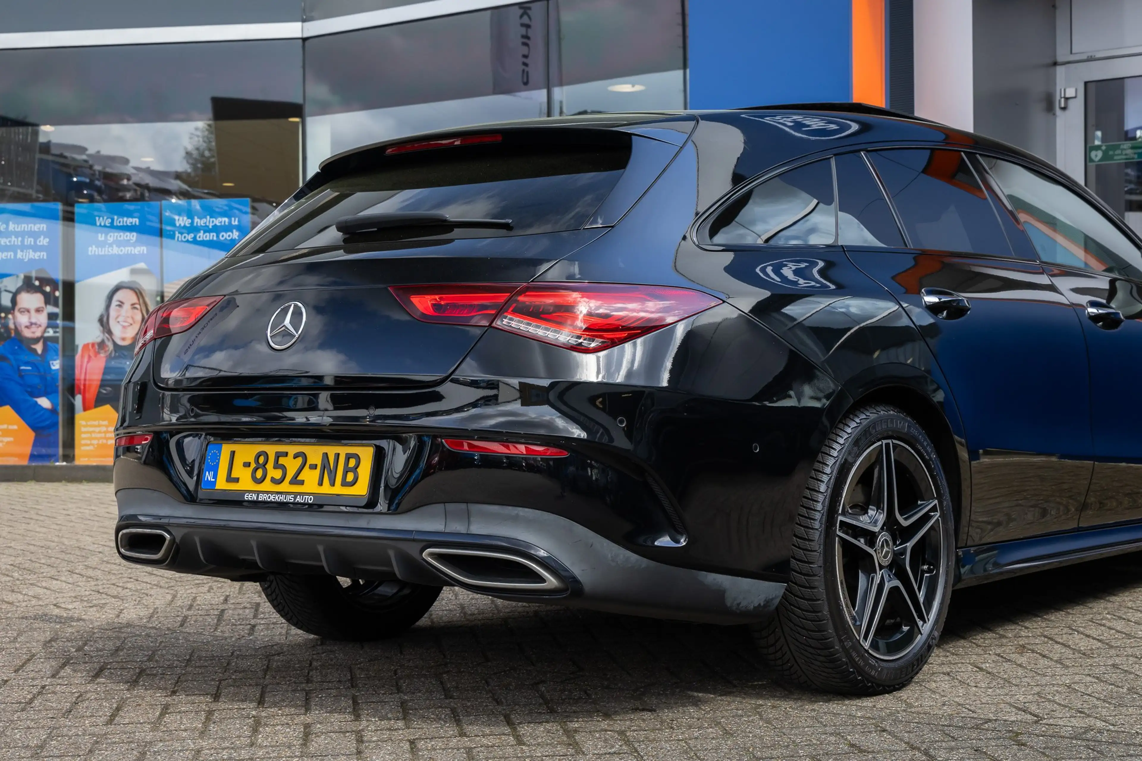 Mercedes-Benz CLA 180 Shooting Brake Business Solution AMG | Panoramadak — photo 9