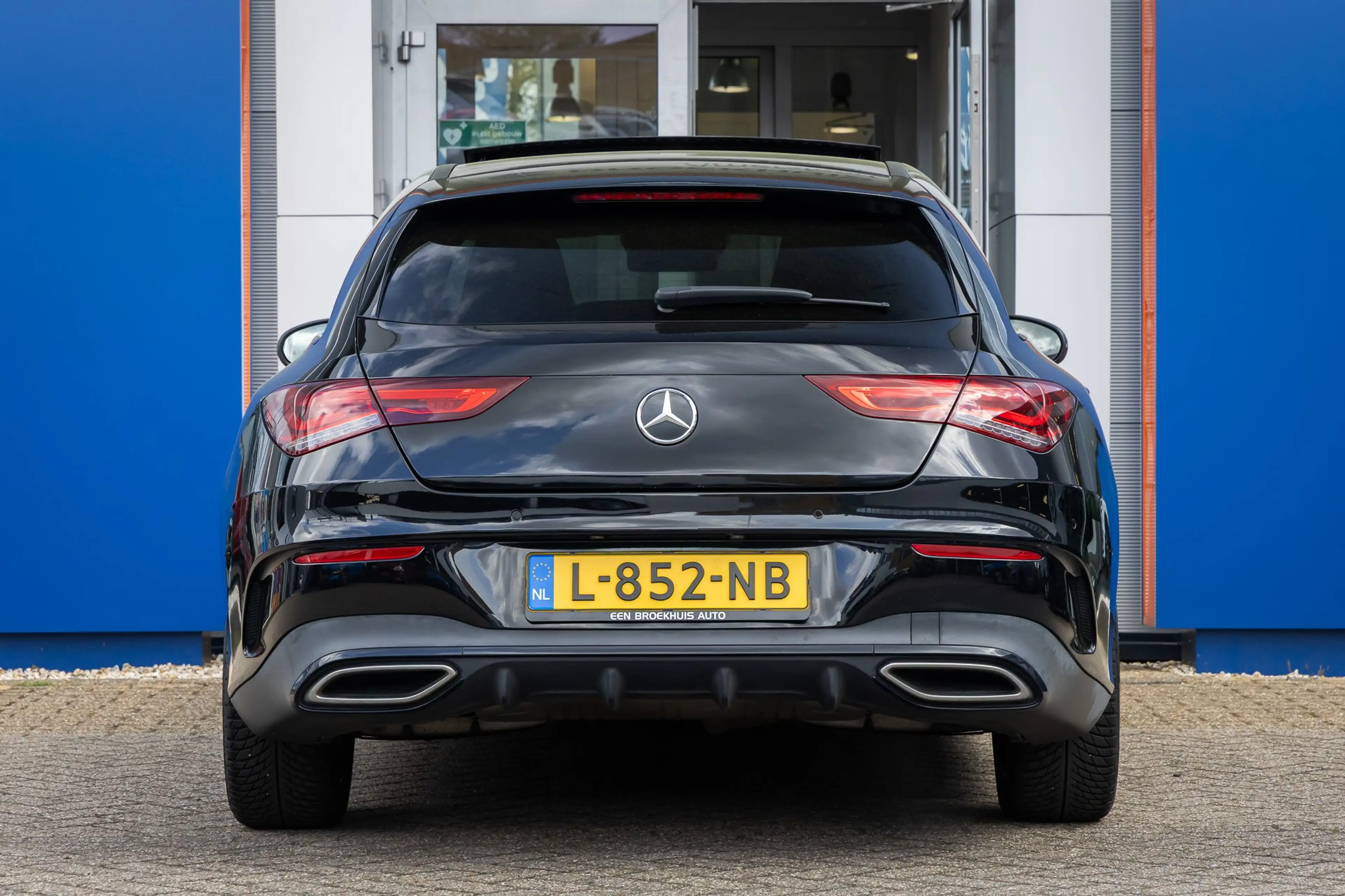 Mercedes-Benz CLA 180 Shooting Brake Business Solution AMG | Panoramadak — photo 7