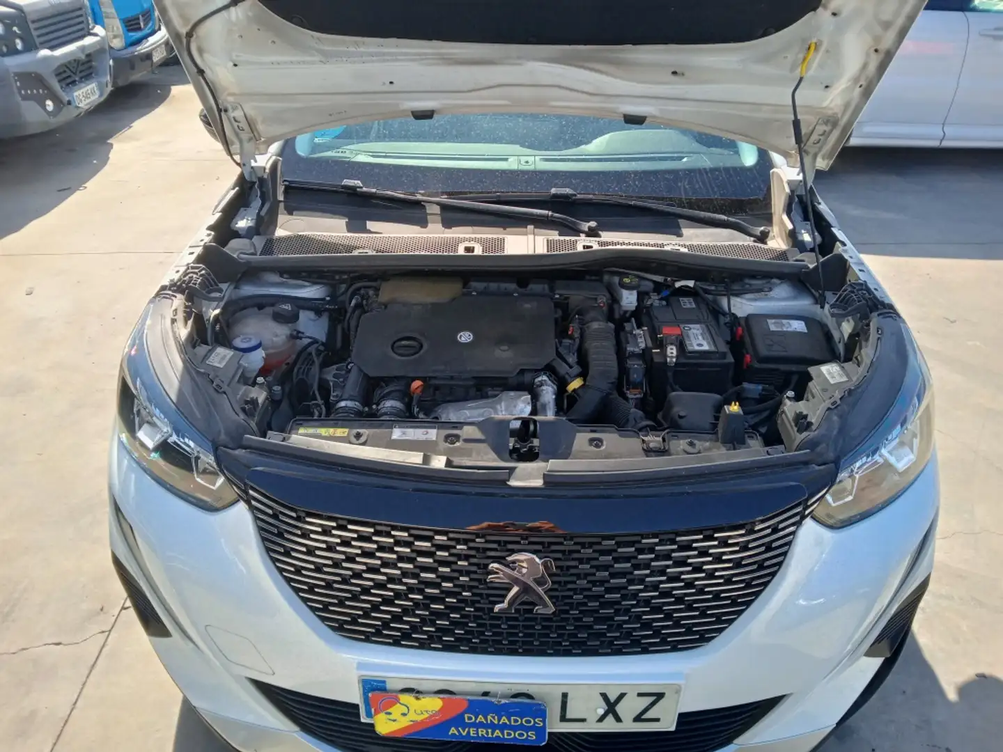 Peugeot 2008 1.5BlueHDi S&S Allure 110 Blanco - 2