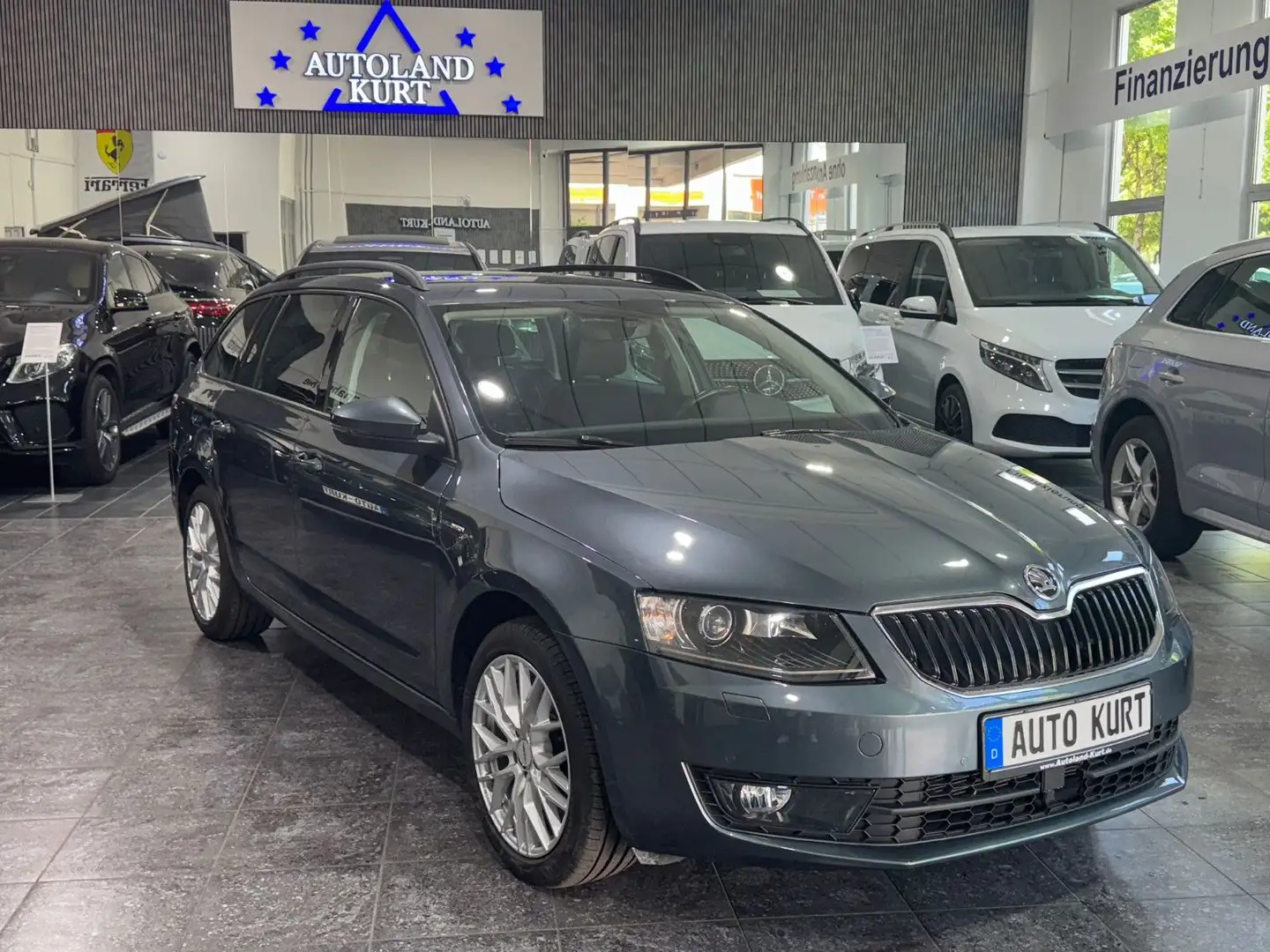 Skoda Octavia 1,8TSI*Amb.*4x4*DSG*Navi*Ahk*Xenon*1.Hd Grau - 1