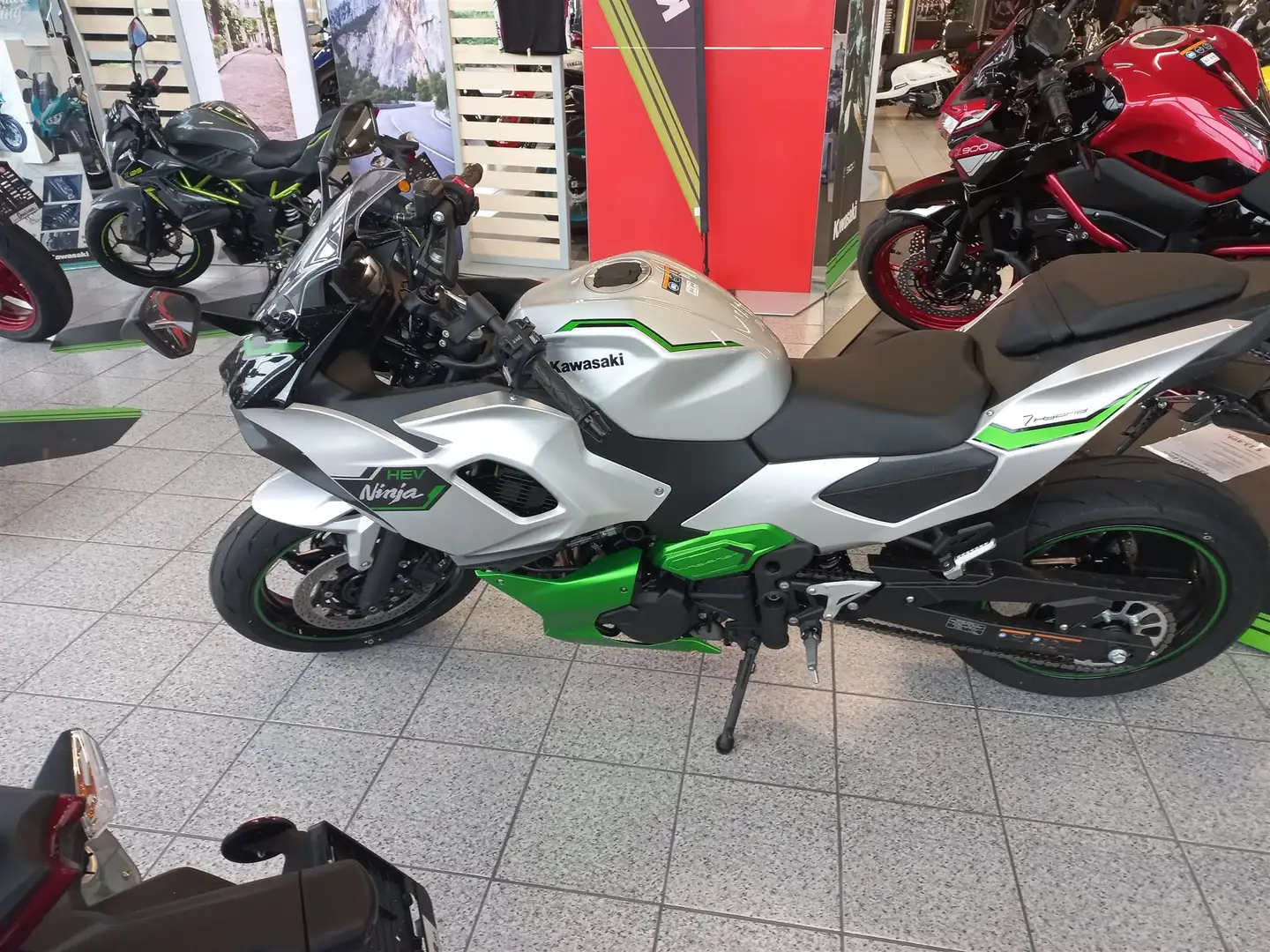 Kawasaki Sonstige Vorführer - WINTERPREIS Grün - 2