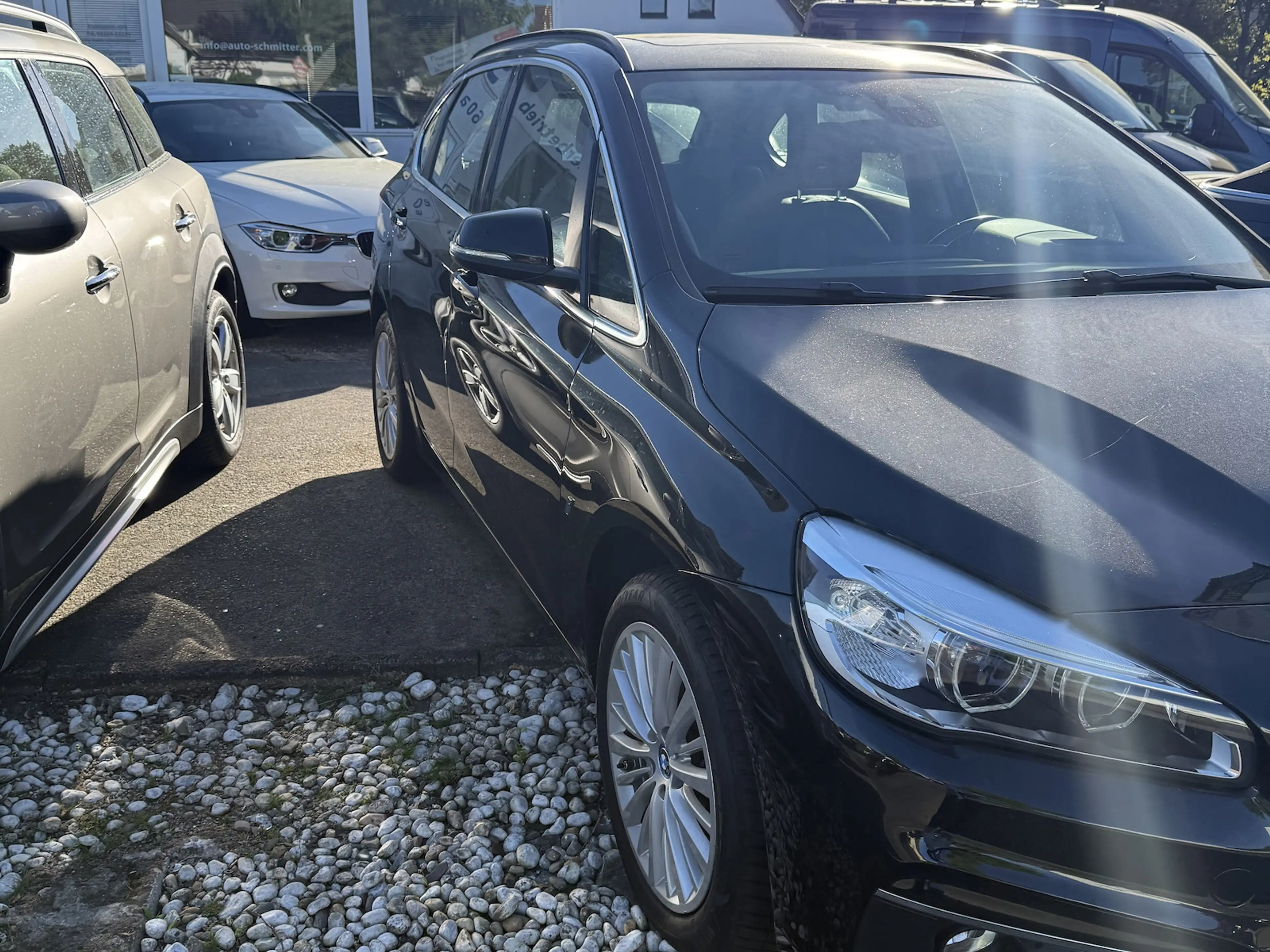 BMW 225 225 xe Luxury Line — photo 2