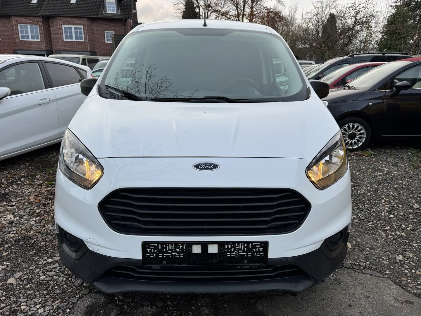 Ford Transit Courier Trend Klima 1 Hand Mwst Inspektion Neu Tüv 11.27 Білий - 2