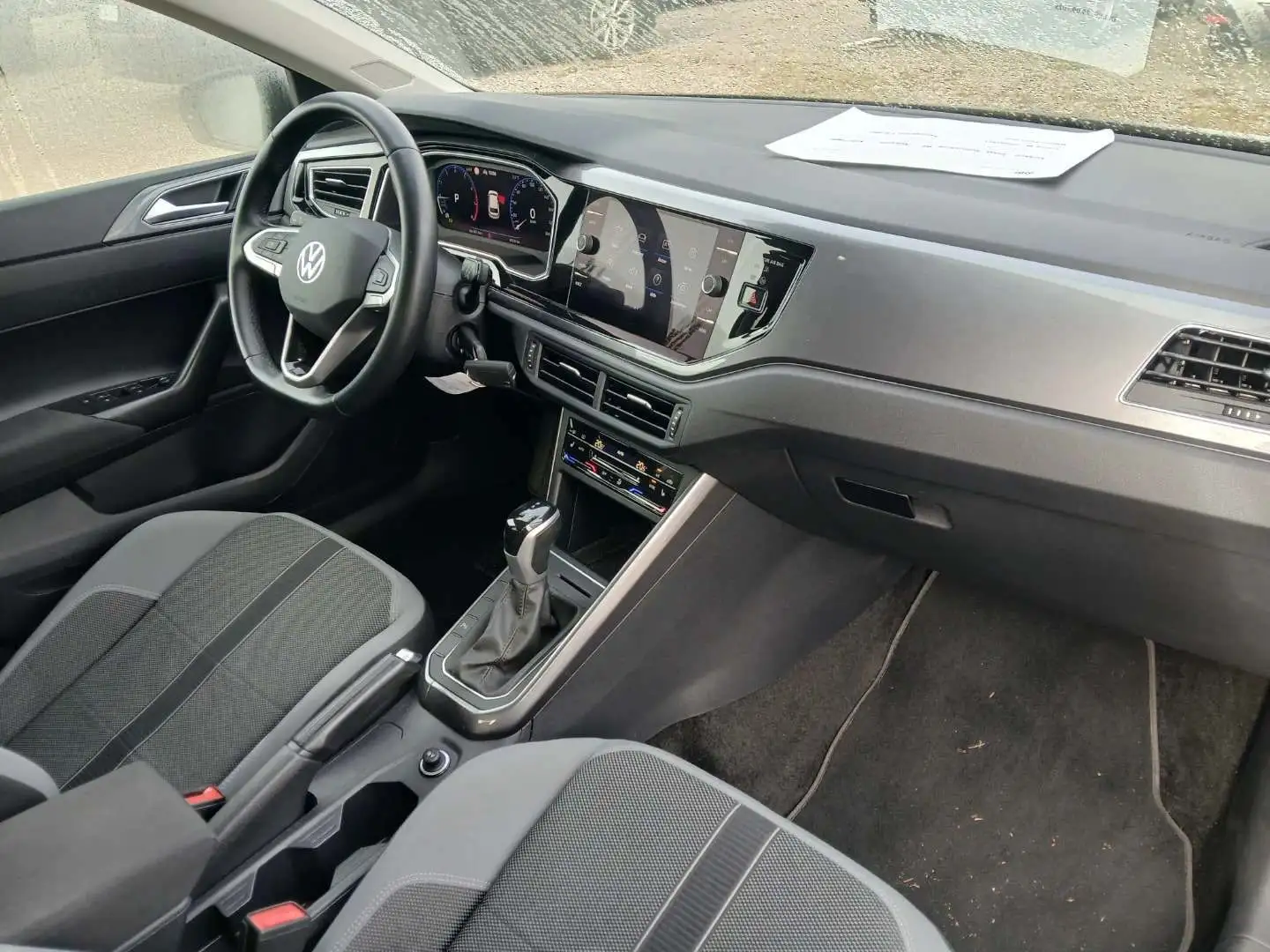 Volkswagen Polo Style Navi LED DAB SHZ Kamera IQ.DRIVE-Paket Noir - 2