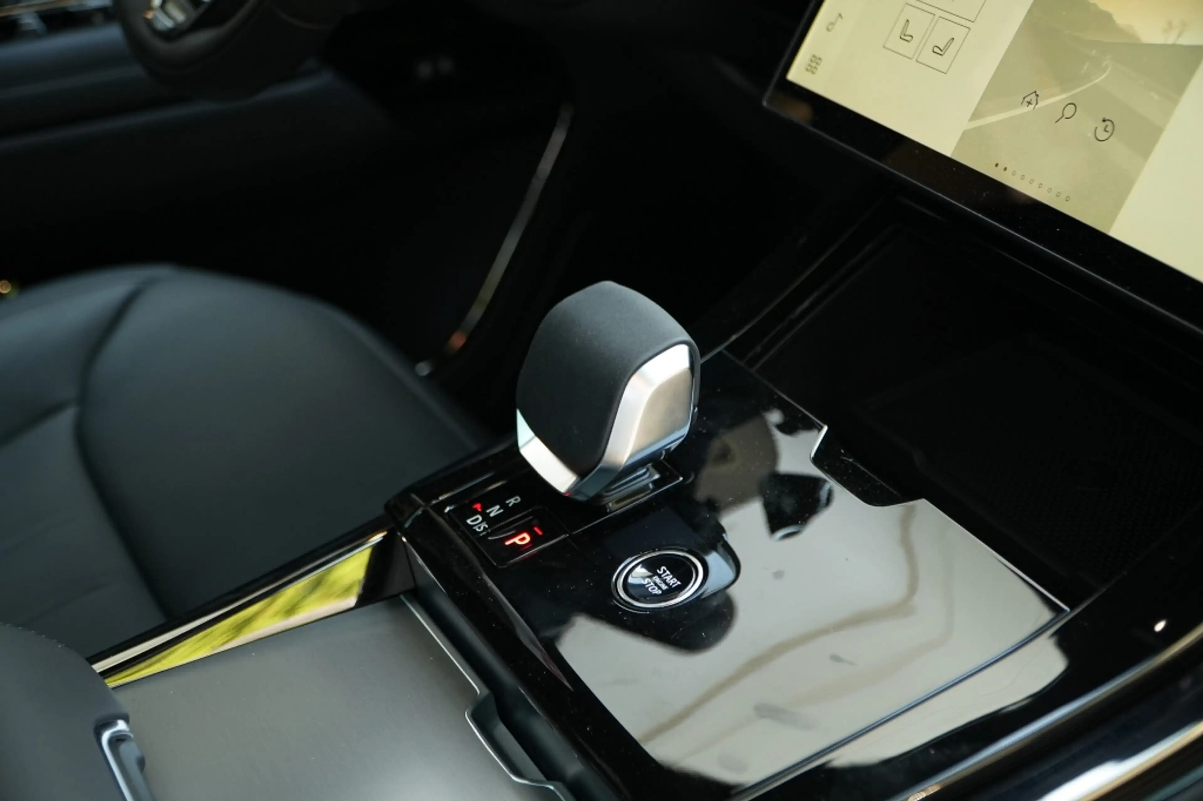 Land Rover Range Rover Sport P460e Dynamic SE PHEV I Pano I Black Pack I 5 jaar — photo 24