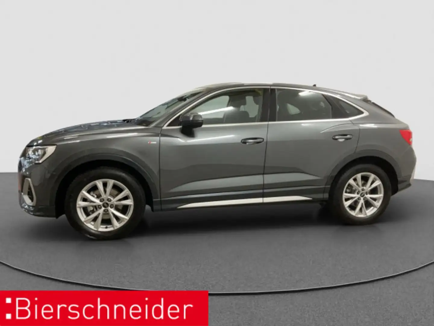 Audi Q3 35 TFSI S-Line AHK ACC CAM NAVI SHZ Grijs - 2