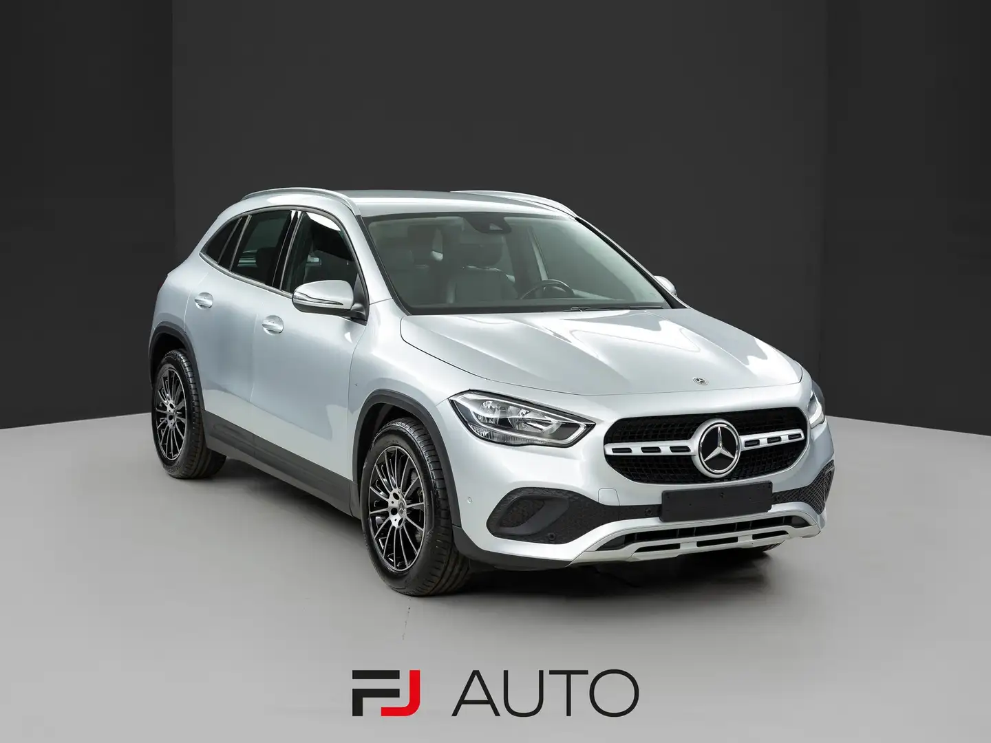 Mercedes-Benz GLA 200 200 d Sport 4matic auto Argento - 1