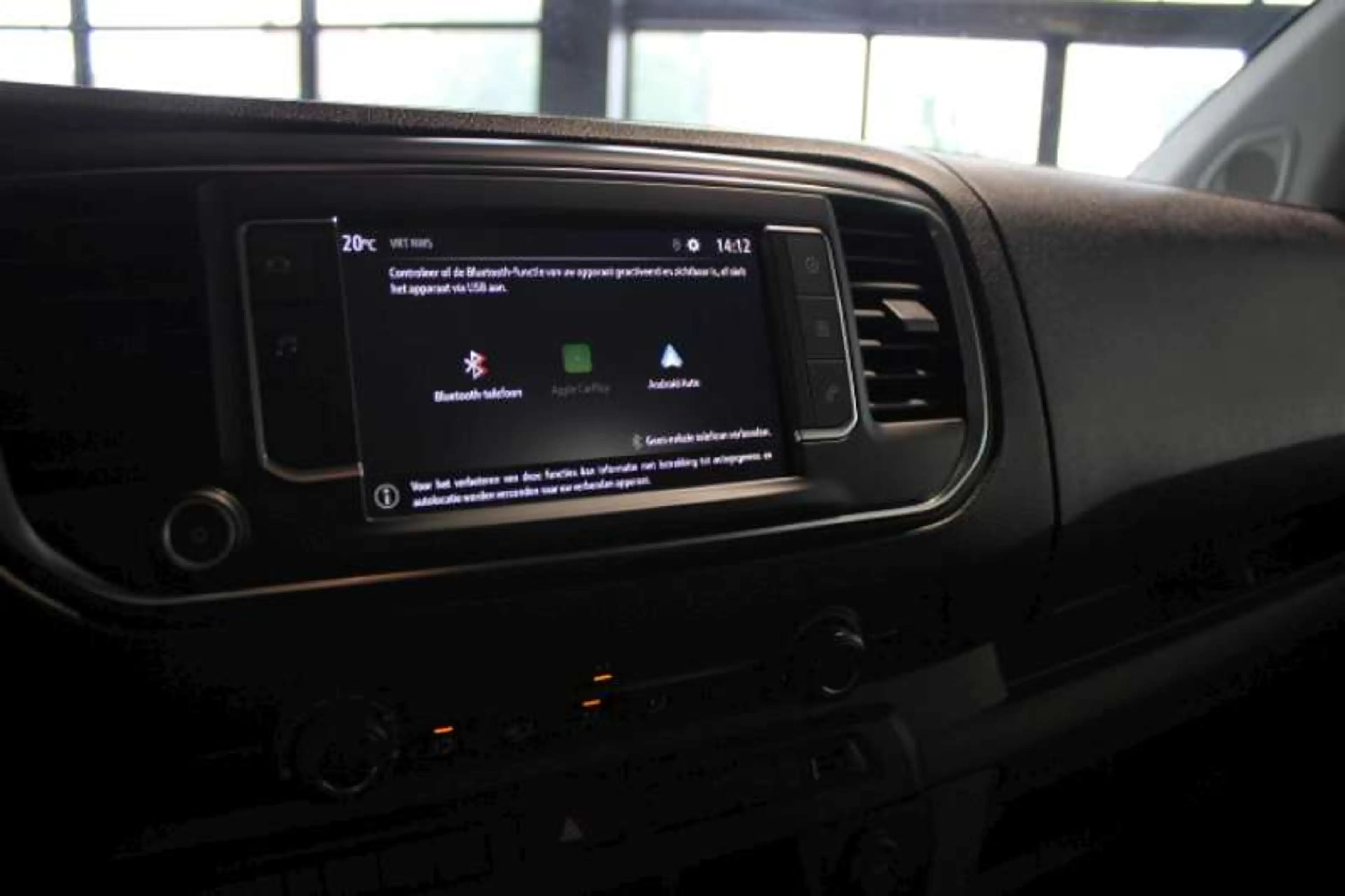 Opel Zafira Life vivaro minibus 8 pl — photo 13