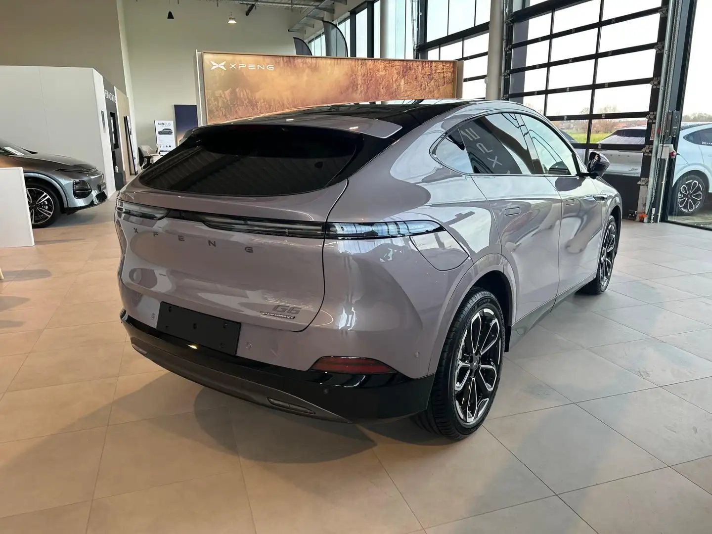 Xpeng G6 New AWD Performance Violett - 2