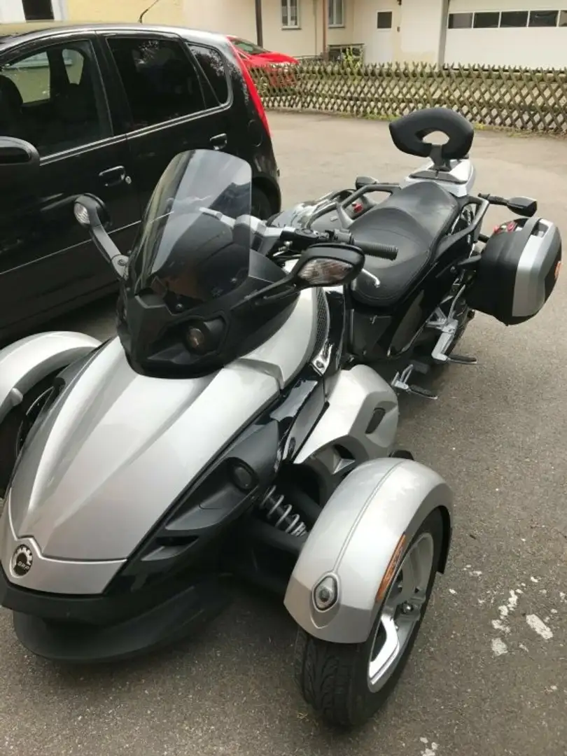 Can Am Spyder RS Argento - 1