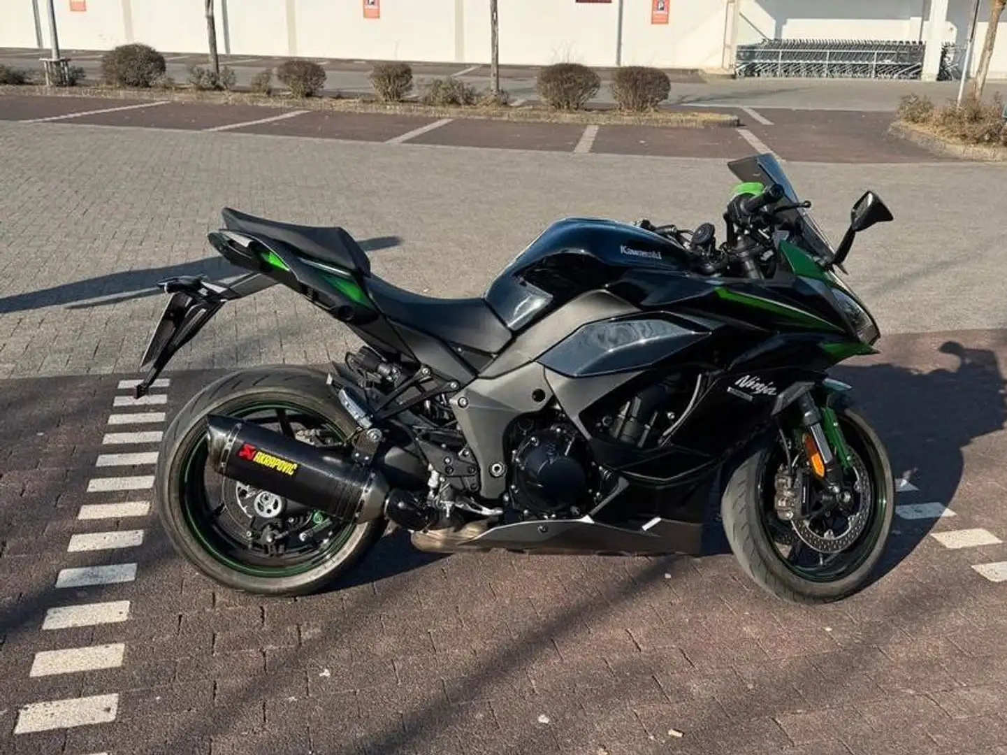 Kawasaki Ninja 1000SX Verde - 2