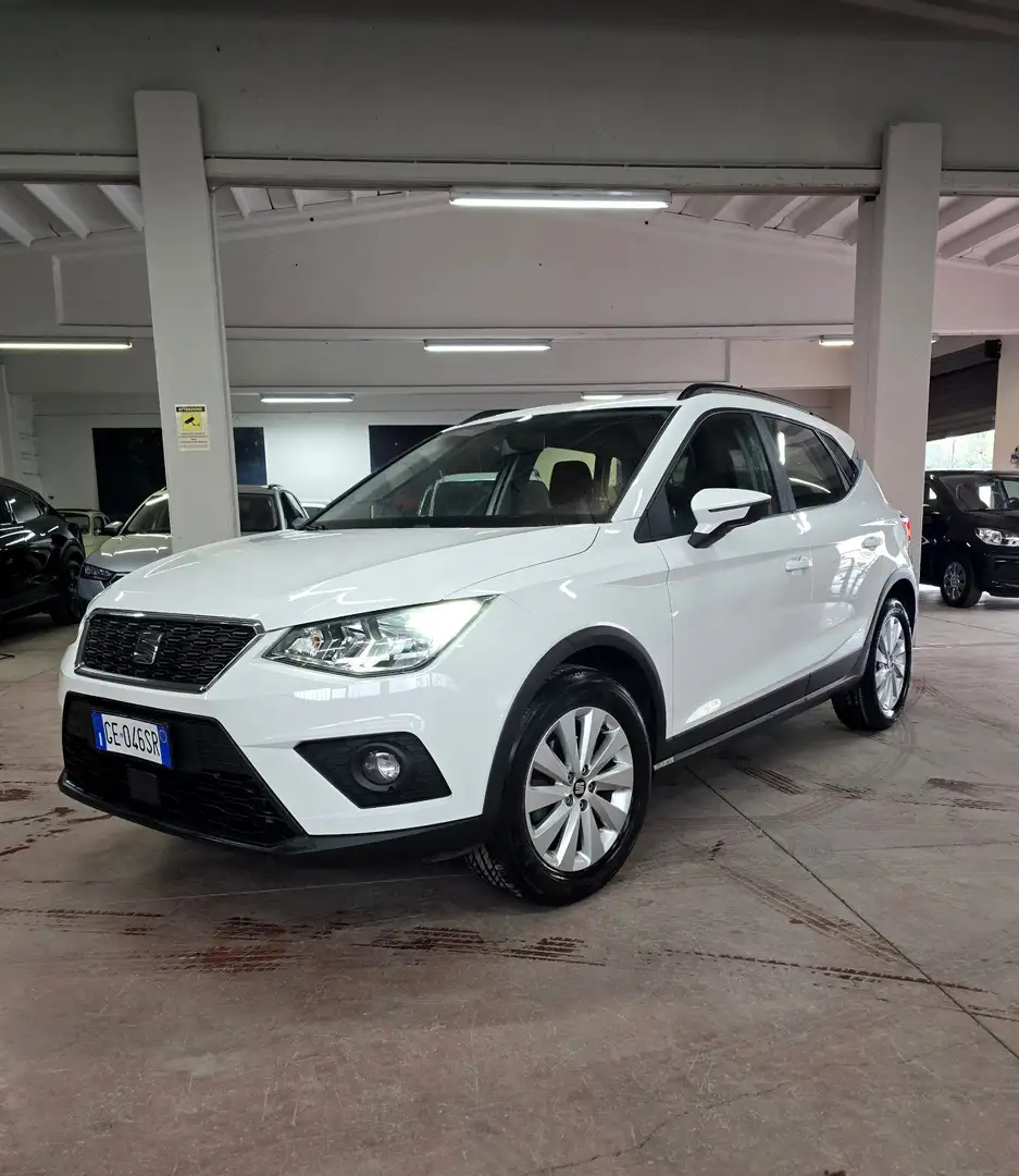 SEAT Arona 1.0 tgi Style 90cv Bianco - 1