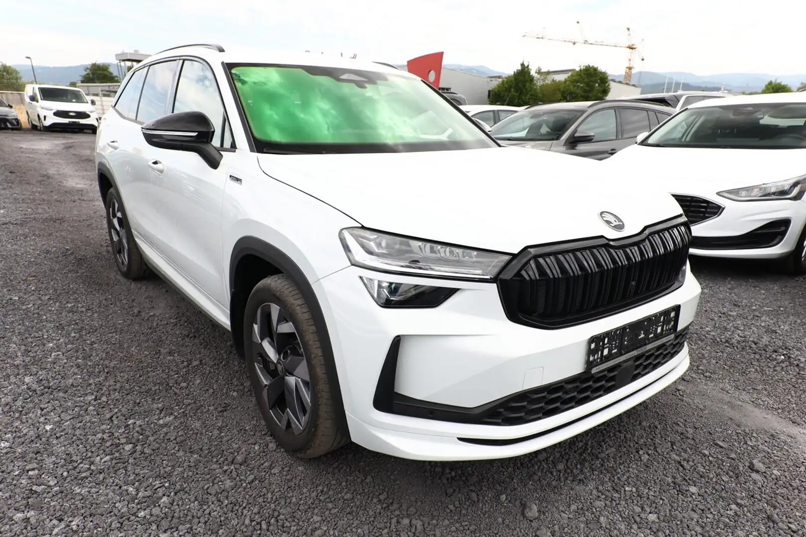 Skoda Kodiaq Sportline 4x4 Sportl AHK 7-S Matrix Nav Kessy A... Weiß - 2
