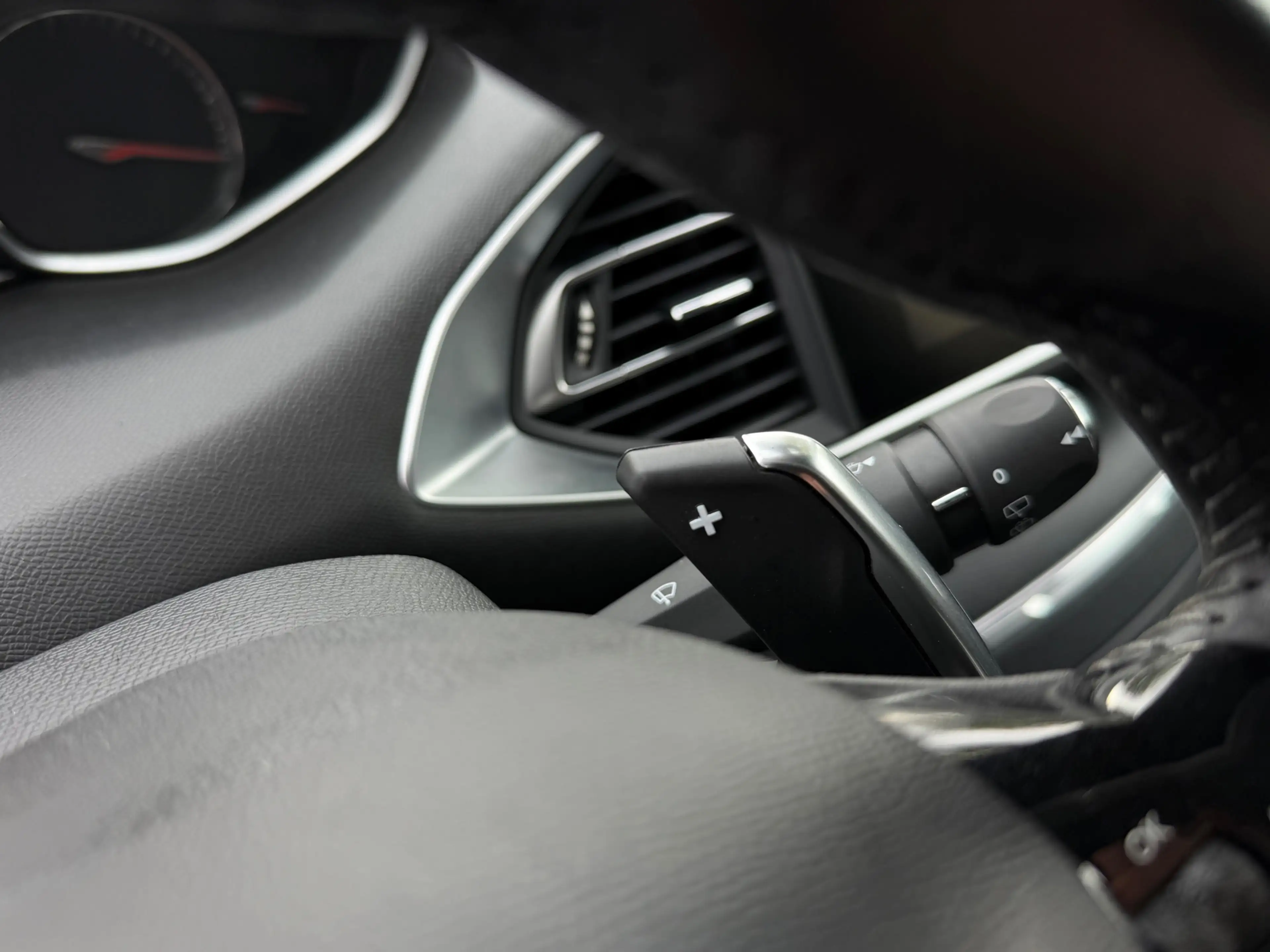 Peugeot 308 1.2 PureTech GT|Automaat|Cruise contr|Line assist| — photo 15
