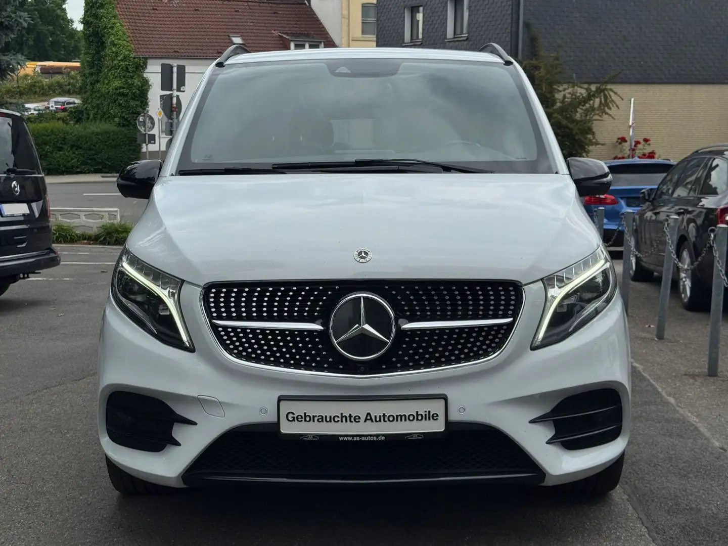 Mercedes-Benz V 300 d 4Matic Exclusive Lang AMG-Line Panorama Blanc - 1